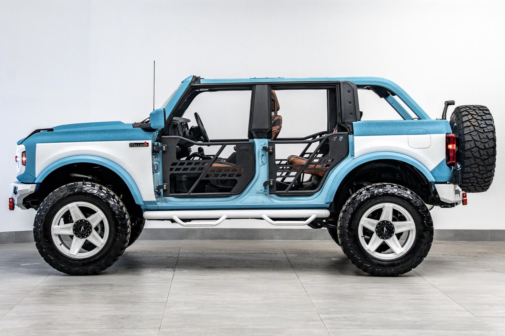 2024 FORD BRONCO in Baby Blue, photo 18 of 60