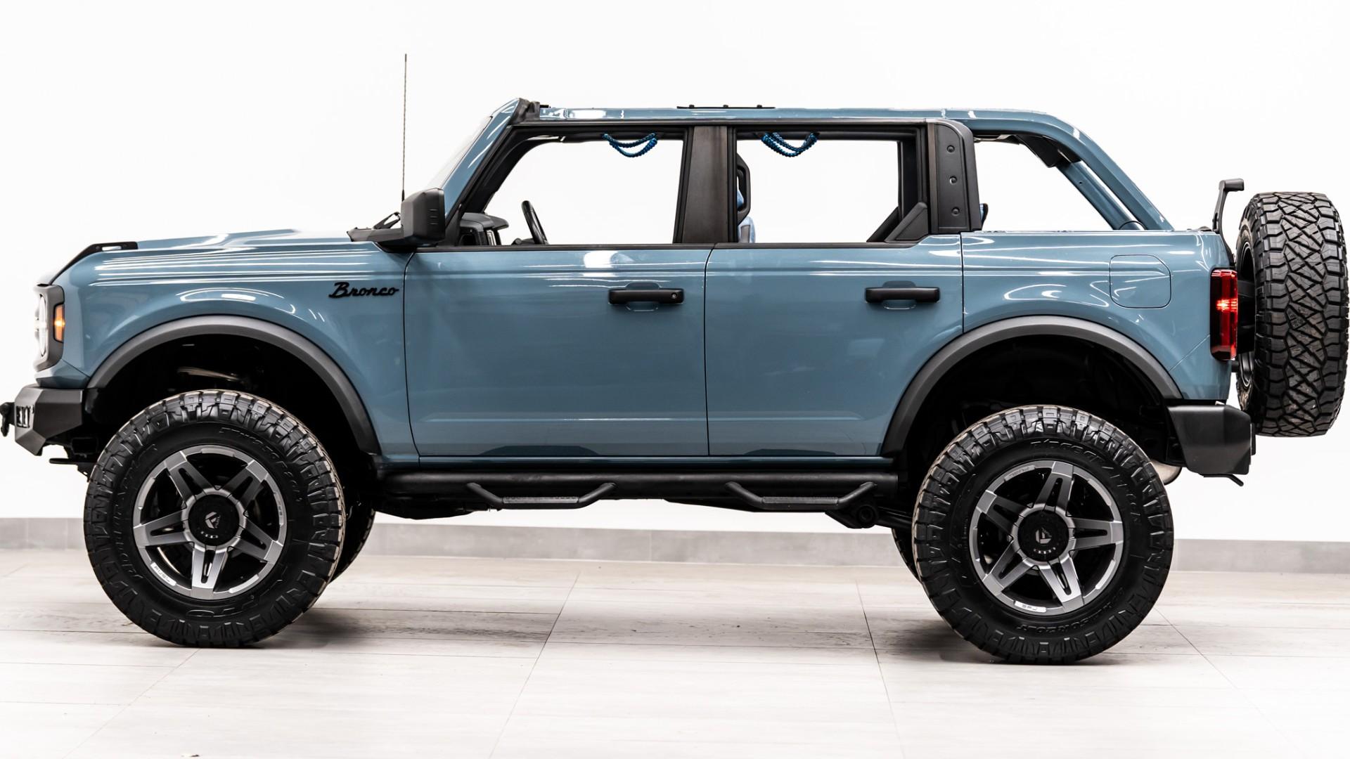 2023 FORD BRONCO in Blue, photo 16 of 59
