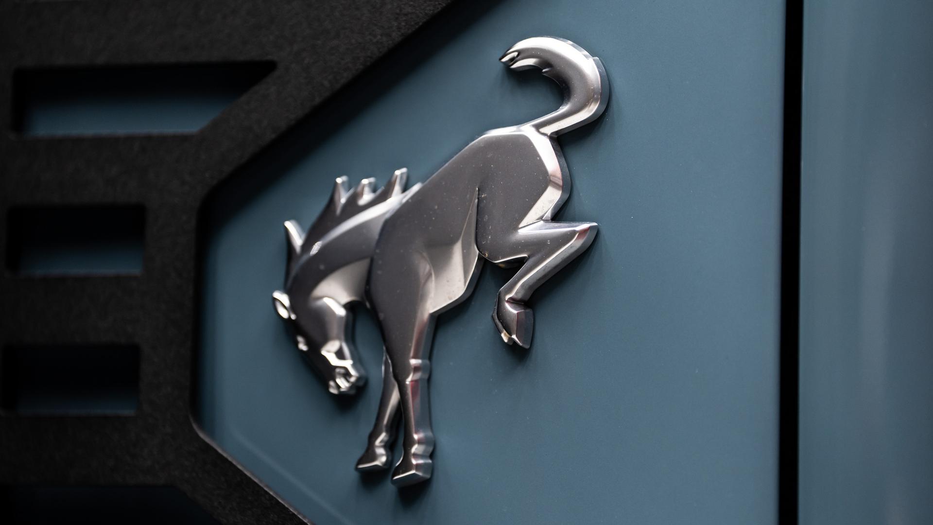 2023 FORD BRONCO in Blue, photo 53 of 59