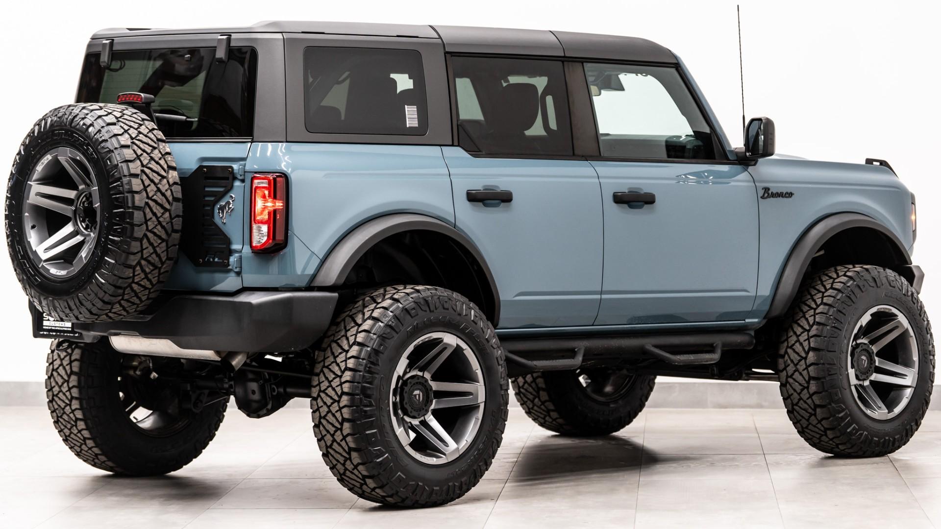 2023 FORD BRONCO in Blue, photo 8 of 59