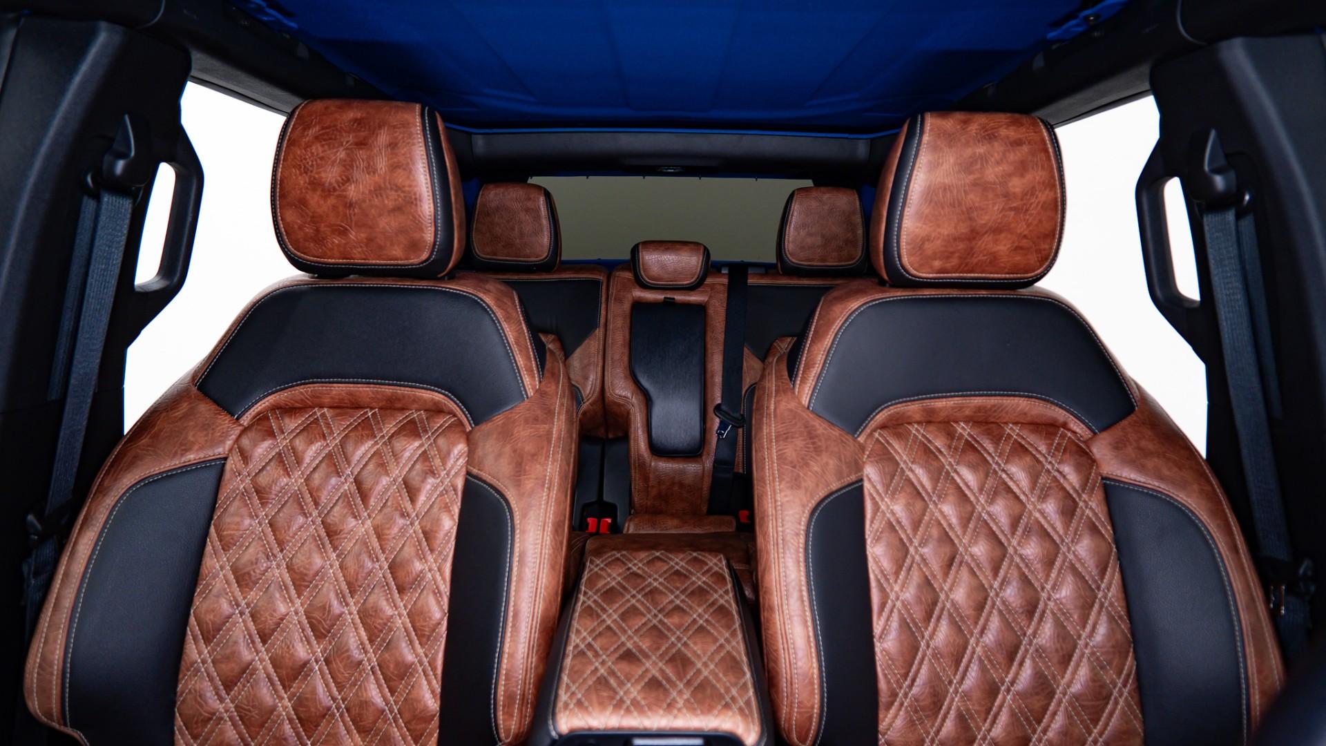 2024 FORD BRONCO in Pepsi Blue, photo 3 of 52