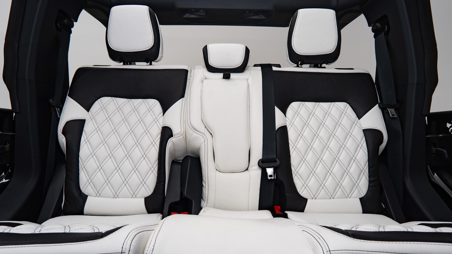 2025 FORD BRONCO in Black, photo 31 of 59