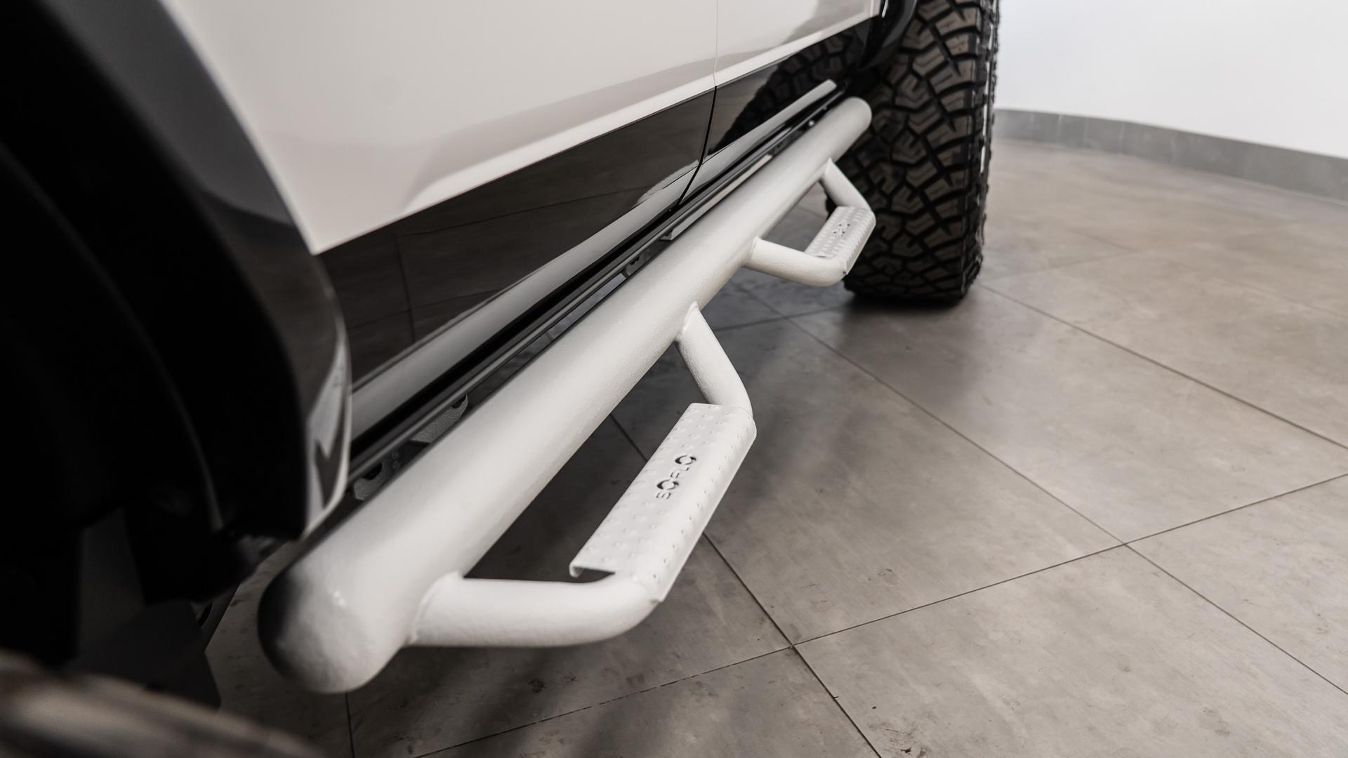 2025 FORD BRONCO in Black, photo 47 of 59