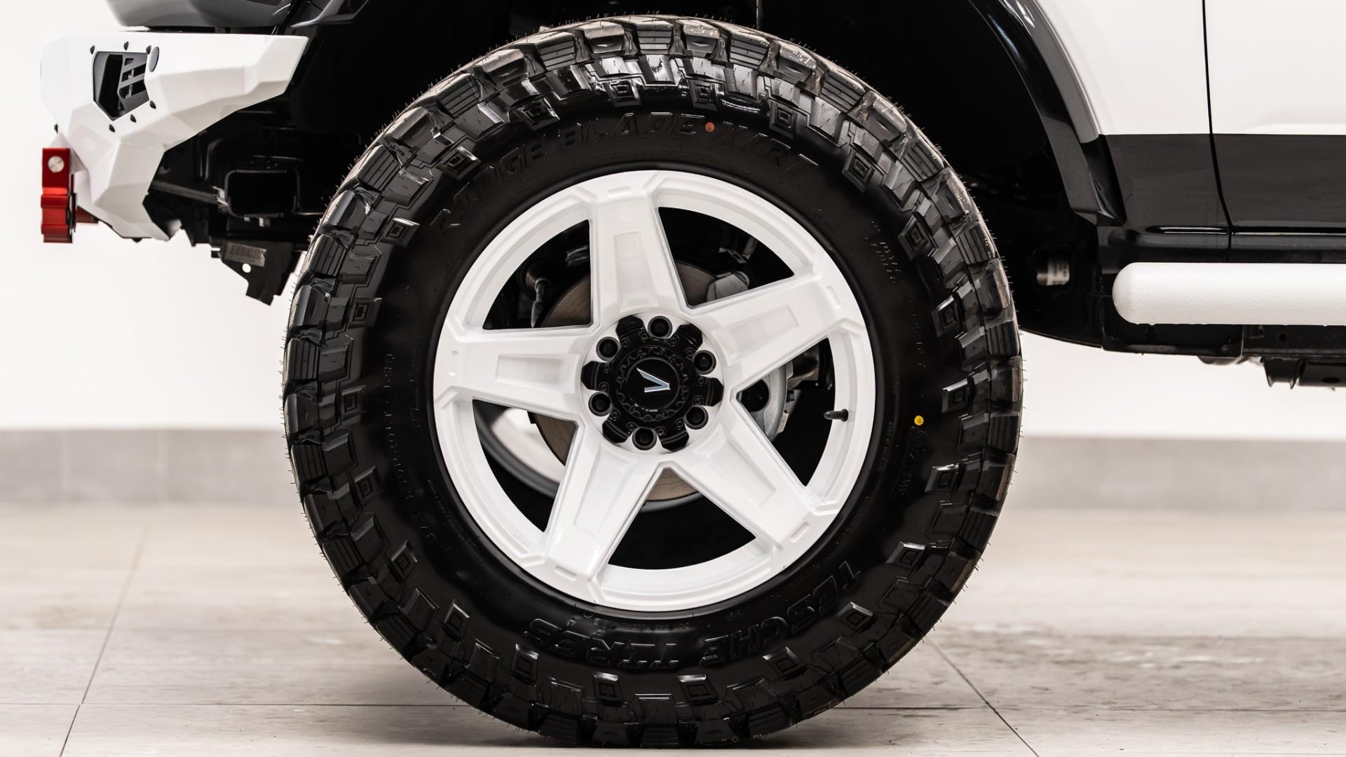 2025 FORD BRONCO in Black, photo 57 of 59