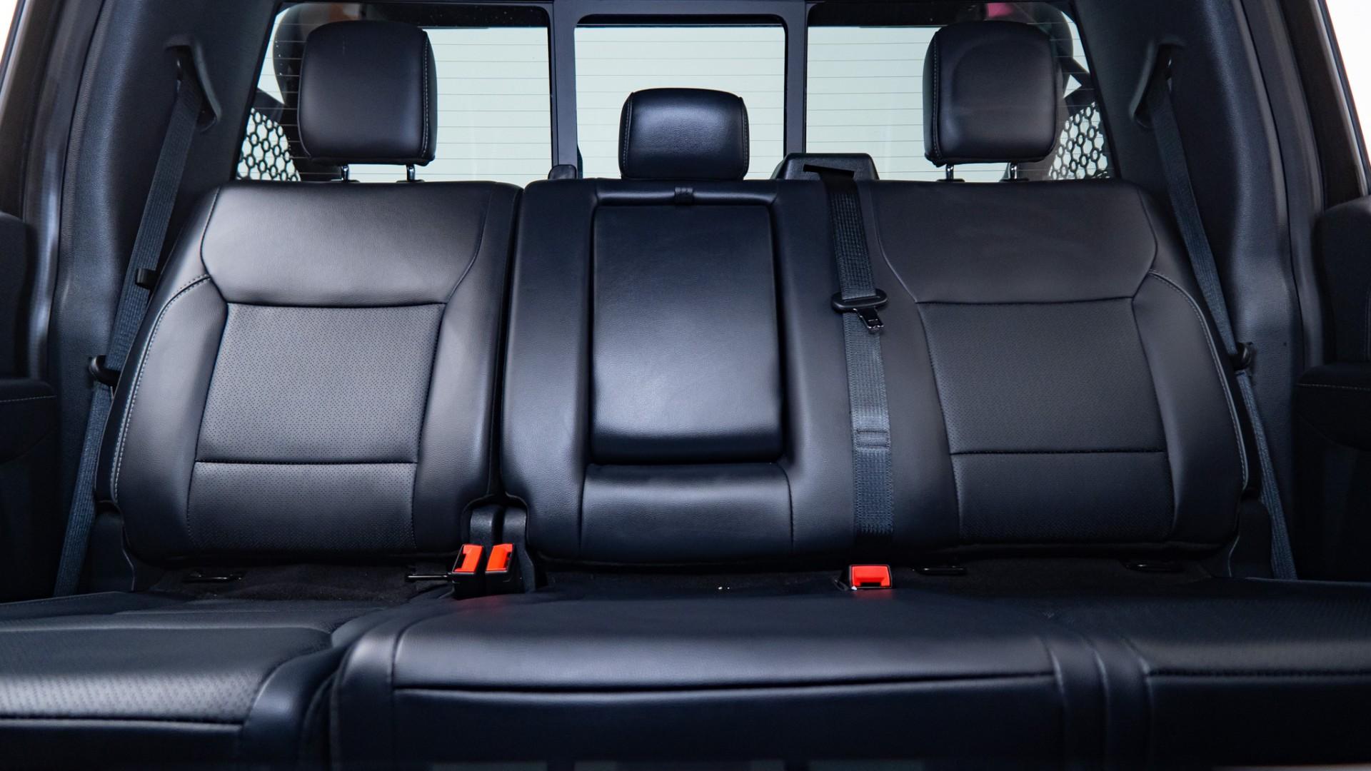 2024 FORD F-150 LARIAT in Black, photo 37 of 45