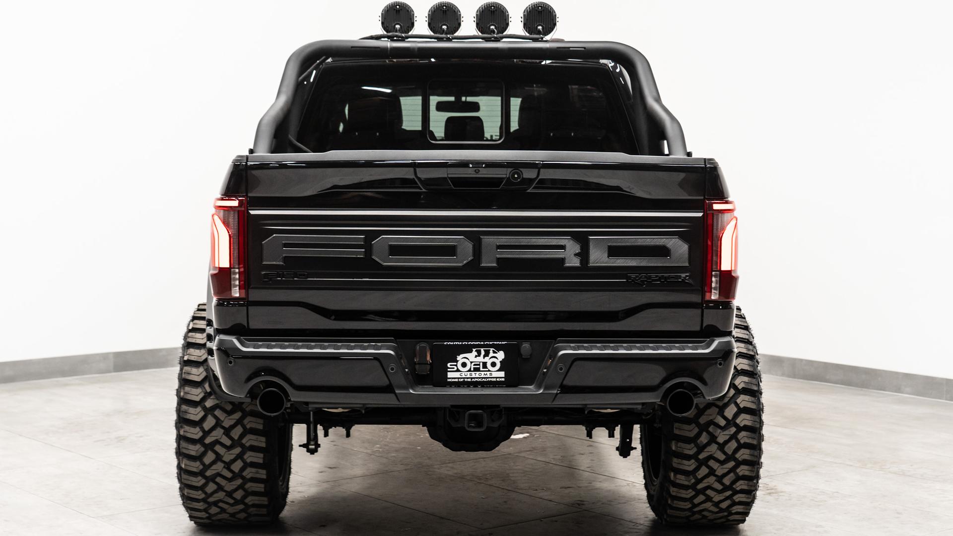 2024 FORD F-150 LARIAT in Black, photo 8 of 45