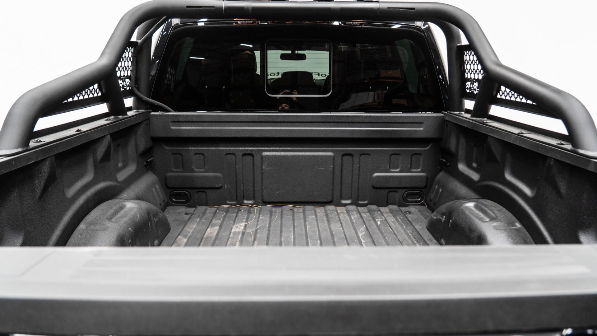 2024 FORD F-150 LARIAT in Black, photo 10 of 45