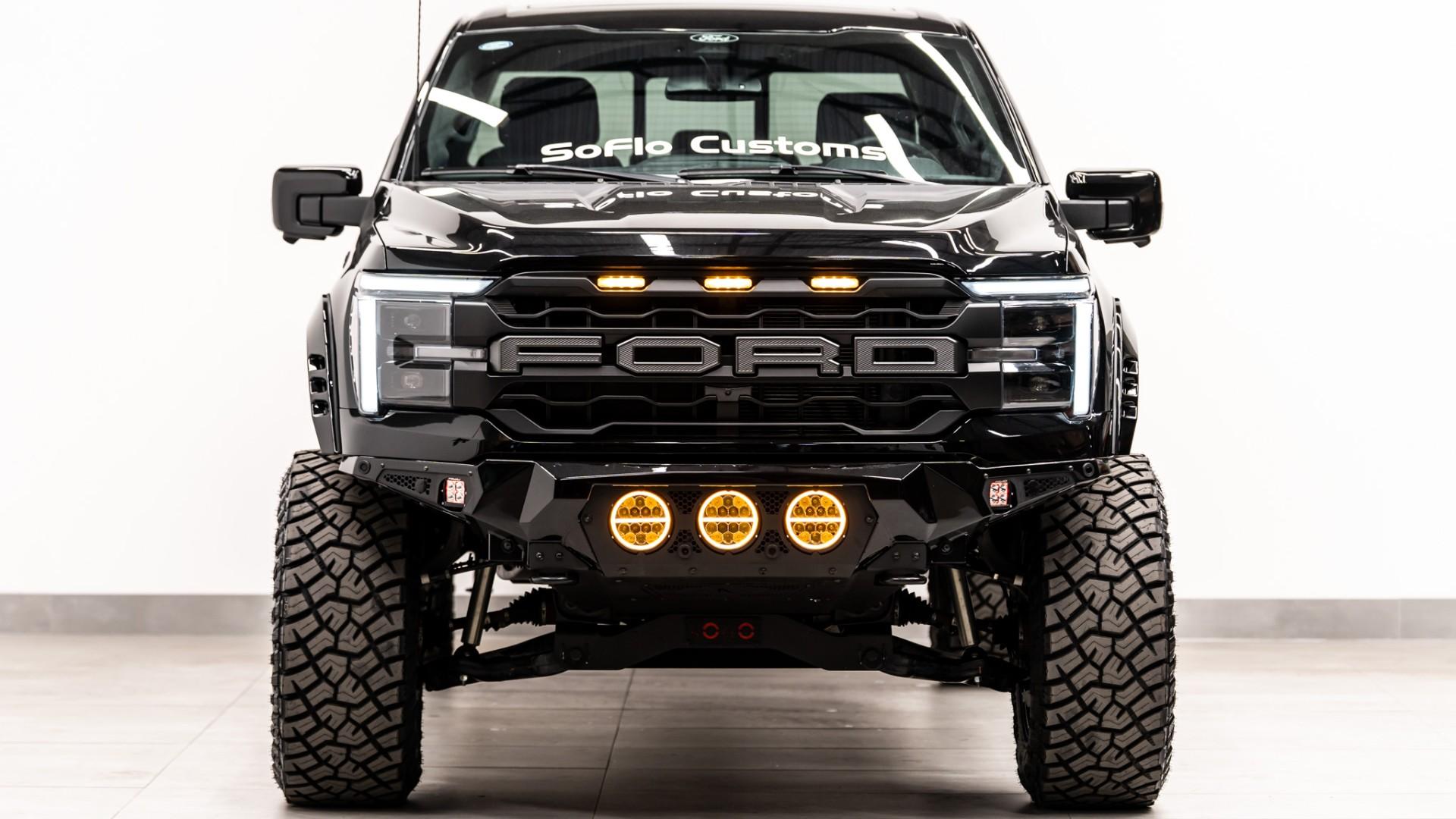 2025 FORD F-150 LARIAT in Black, photo 4 of 53
