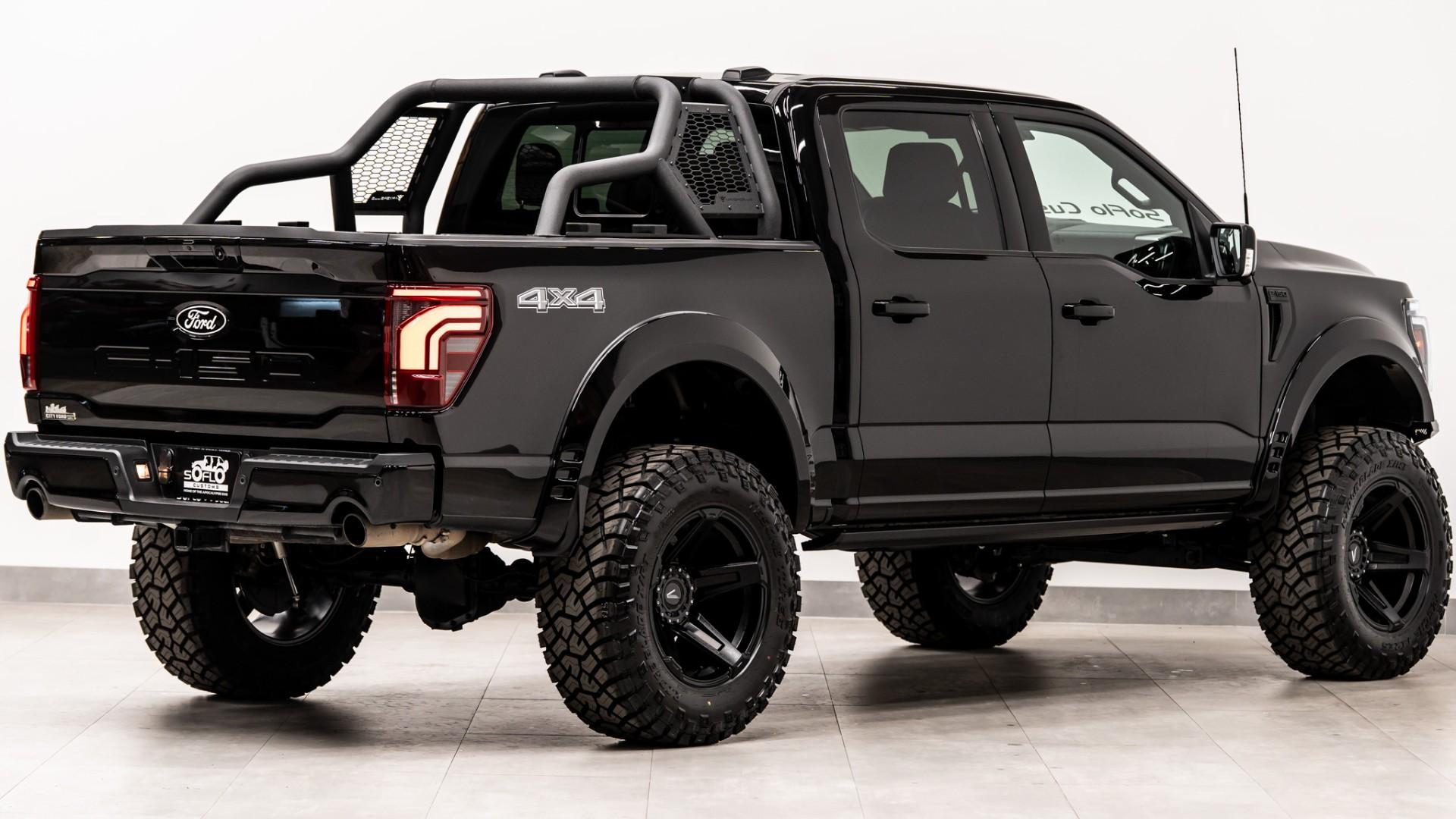 2025 FORD F-150 LARIAT in Black, photo 8 of 53