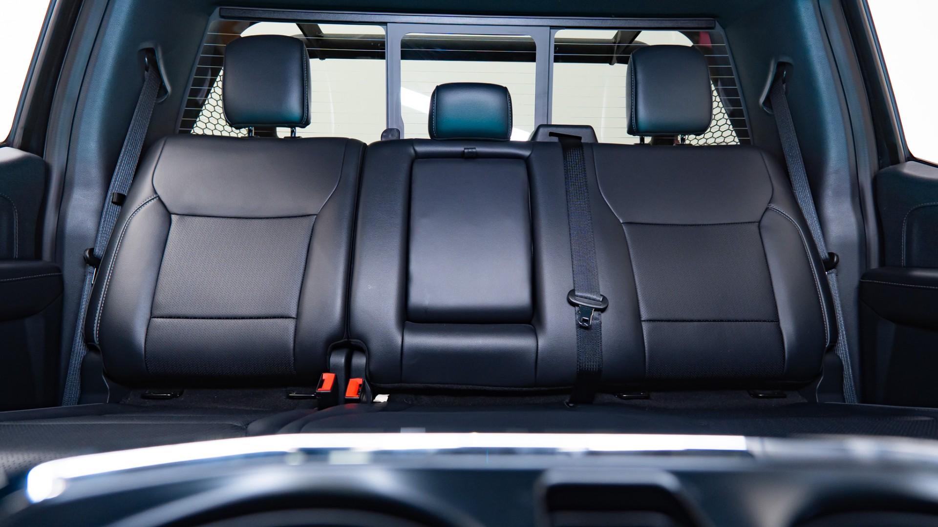 2025 FORD F-150 LARIAT in Black, photo 34 of 53