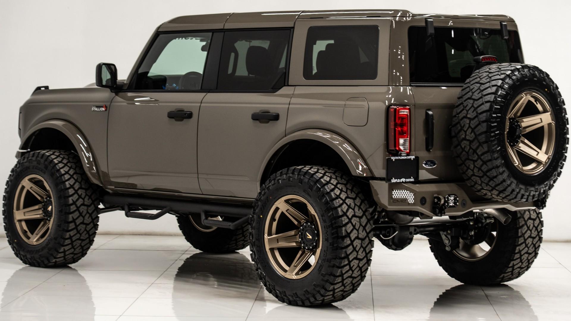 2026 FORD BRONCO in Dark Marsh, photo 12 of 55