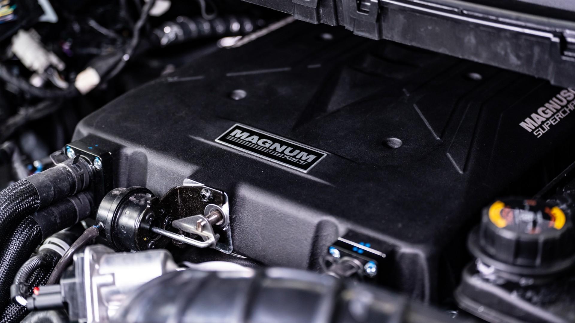 2025 FORD F-150 LARIAT in Black, photo 34 of 58
