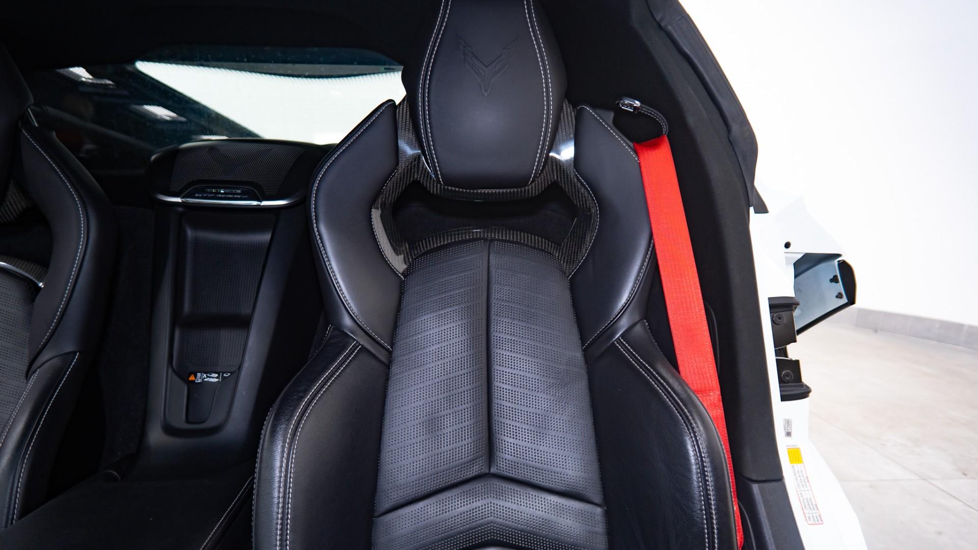 2020 CHEVROLET CORVETTE in ARCTIC WHITE, photo 22 of 49