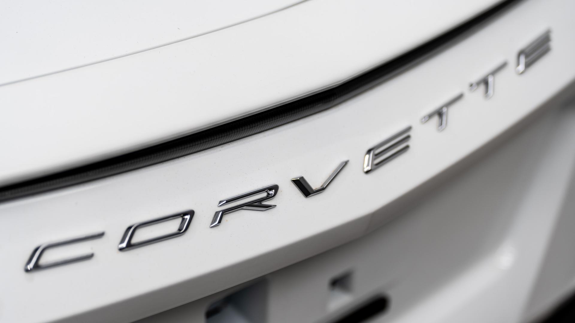 2020 CHEVROLET CORVETTE in ARCTIC WHITE, photo 45 of 49