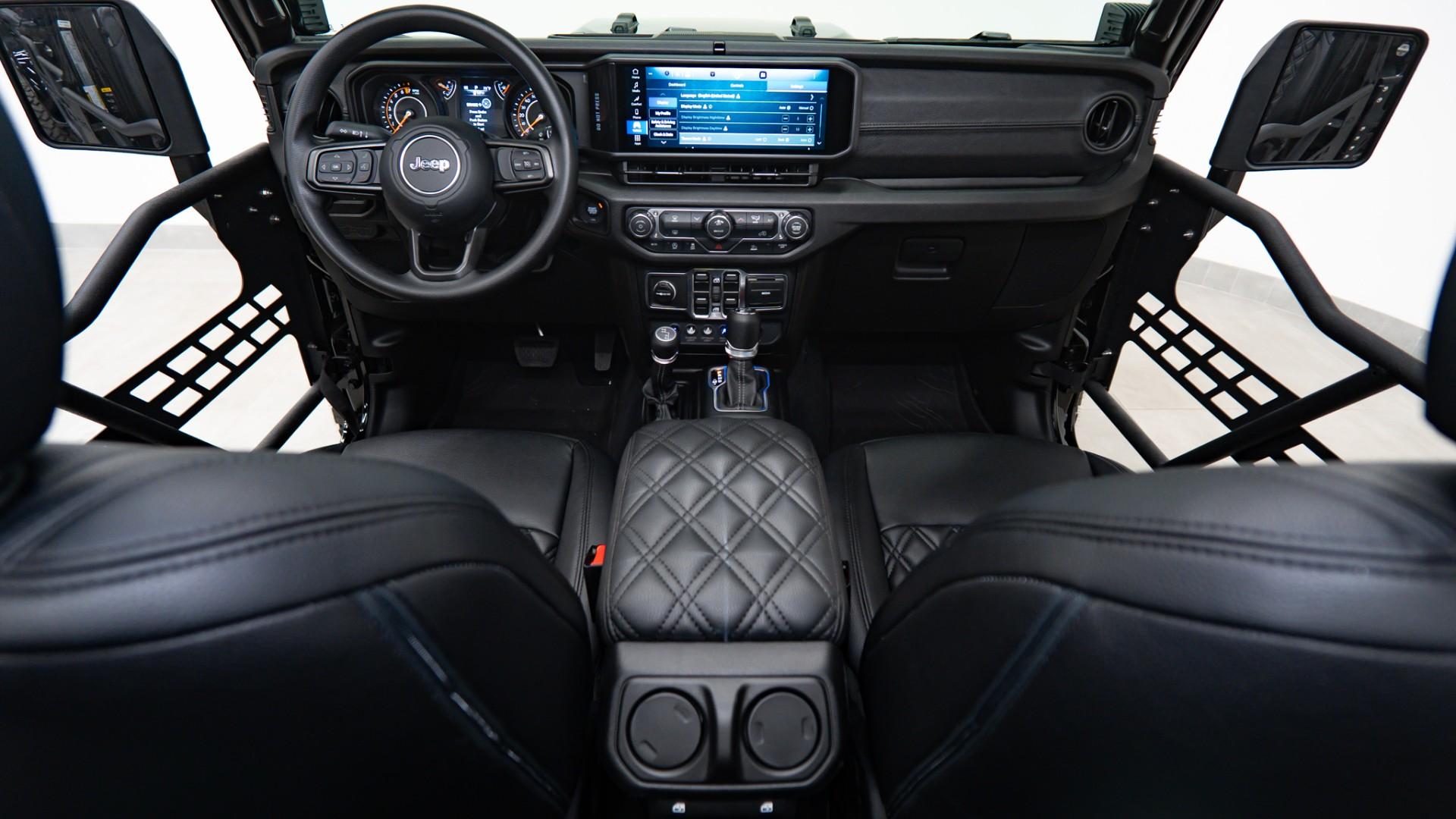 2026 JEEP GLADIATOR 4X4 in Black, photo 2 of 60