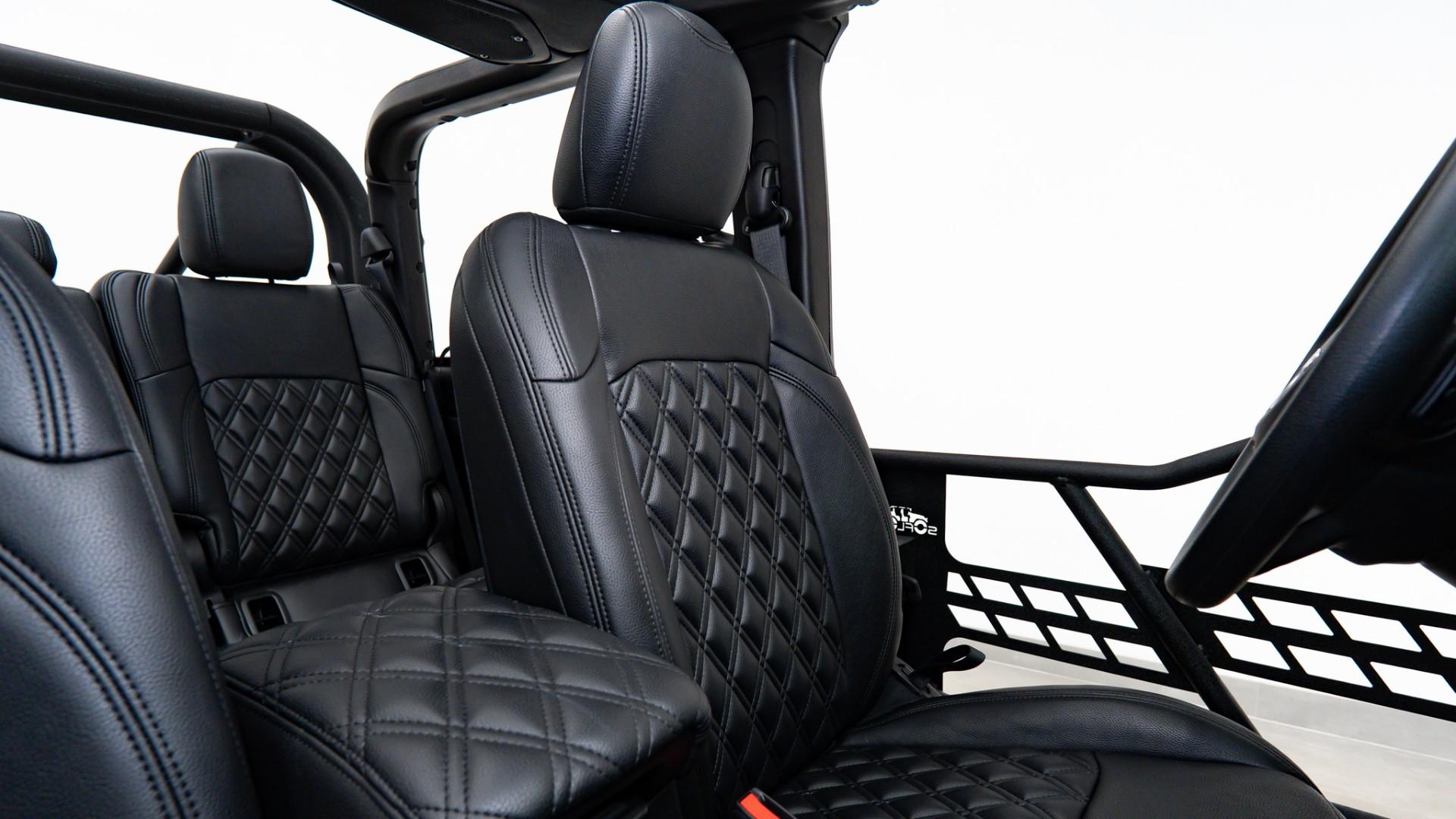 2026 JEEP GLADIATOR 4X4 in Black, photo 29 of 60