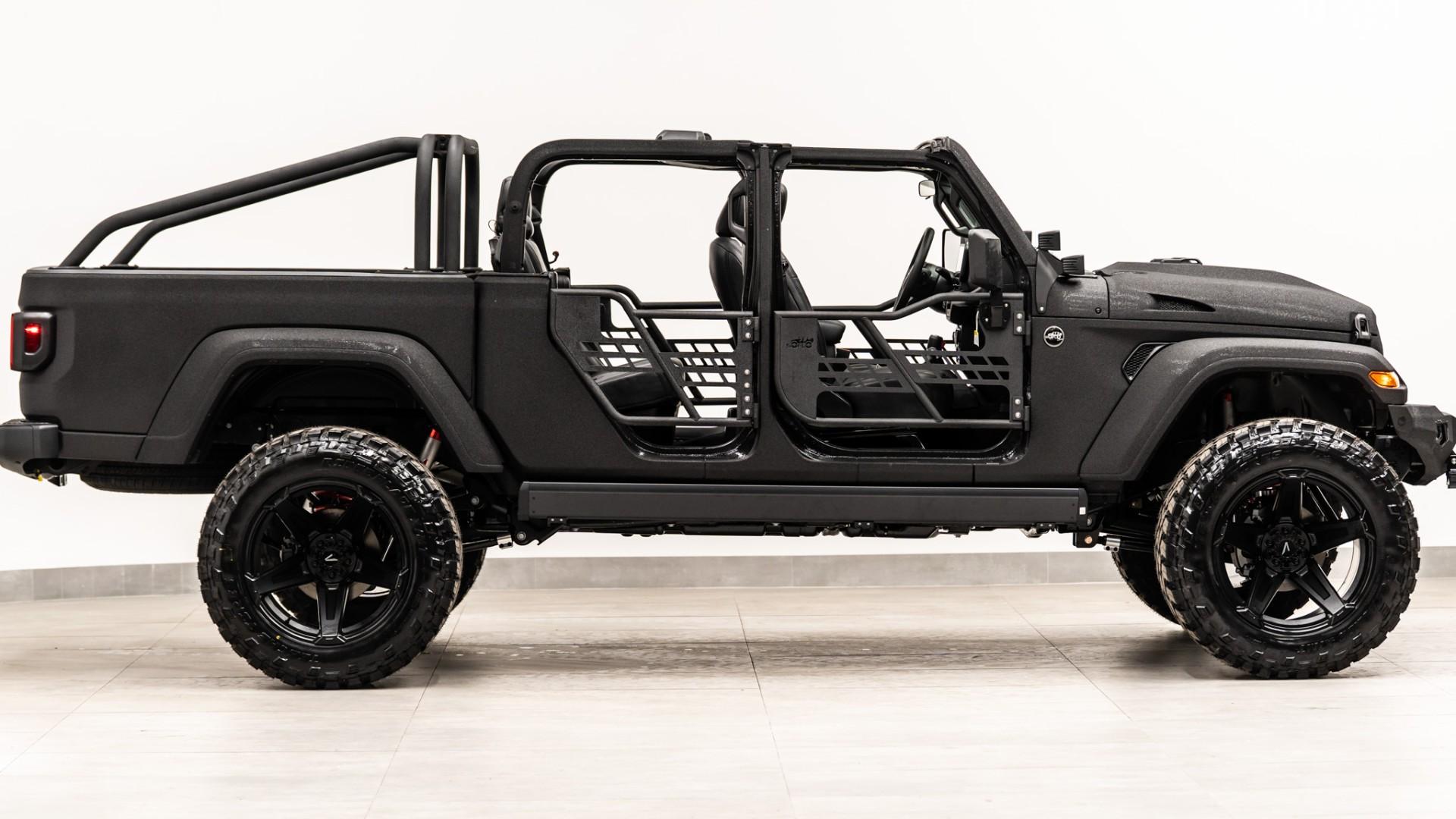 2026 JEEP GLADIATOR in Black, photo 16 of 55