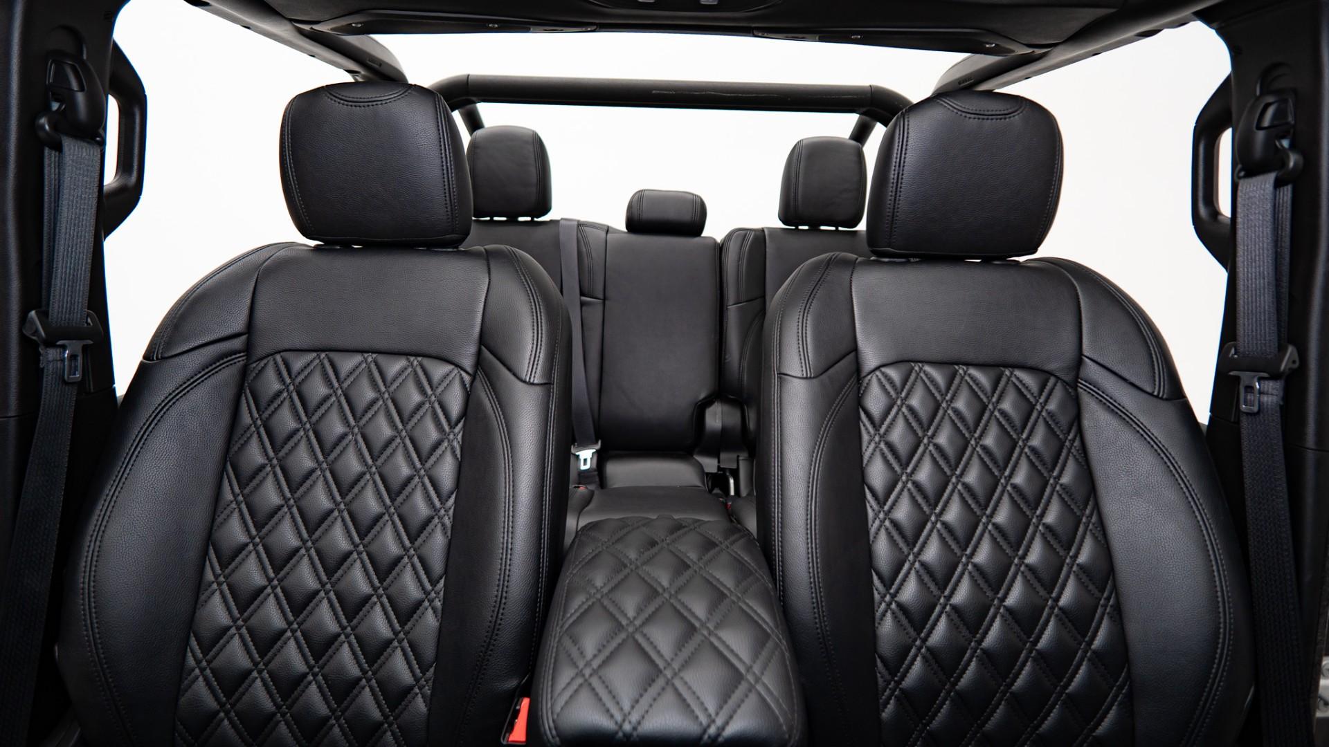 2026 JEEP GLADIATOR in Black, photo 3 of 55