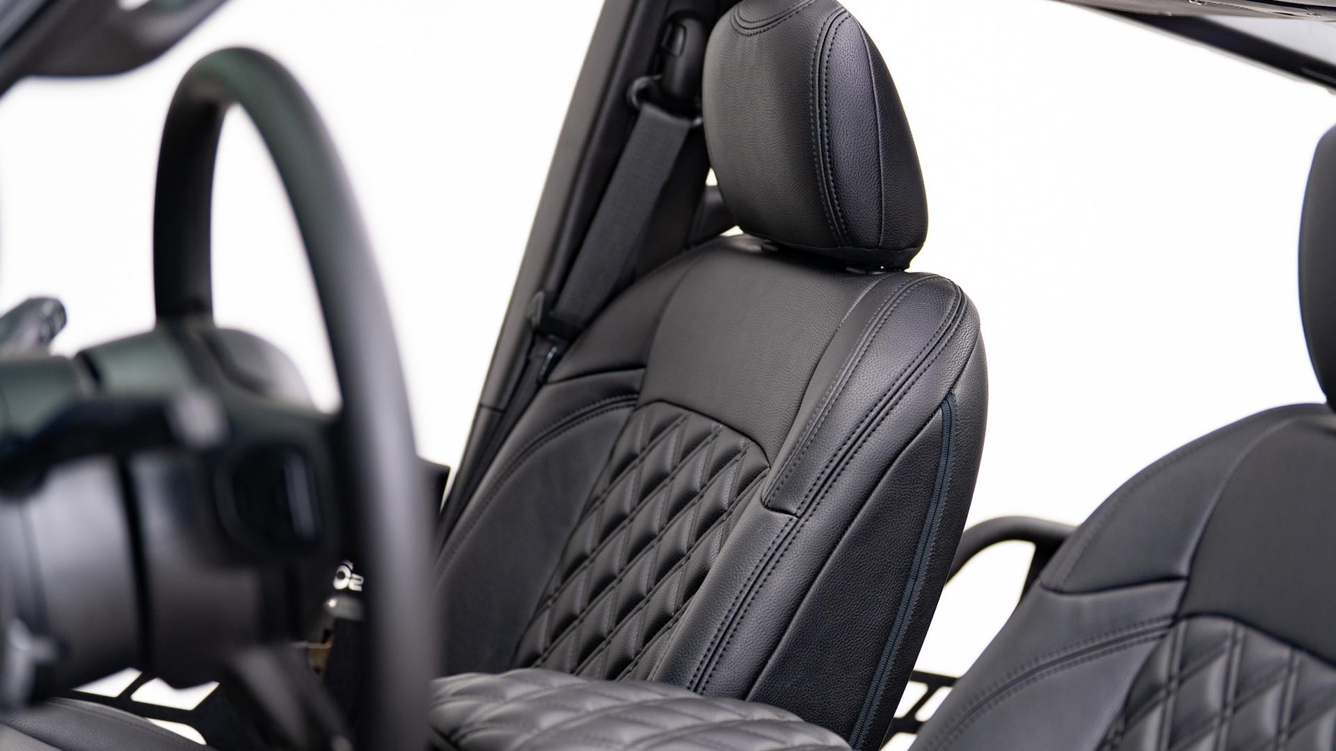 2026 JEEP GLADIATOR in Black, photo 29 of 55