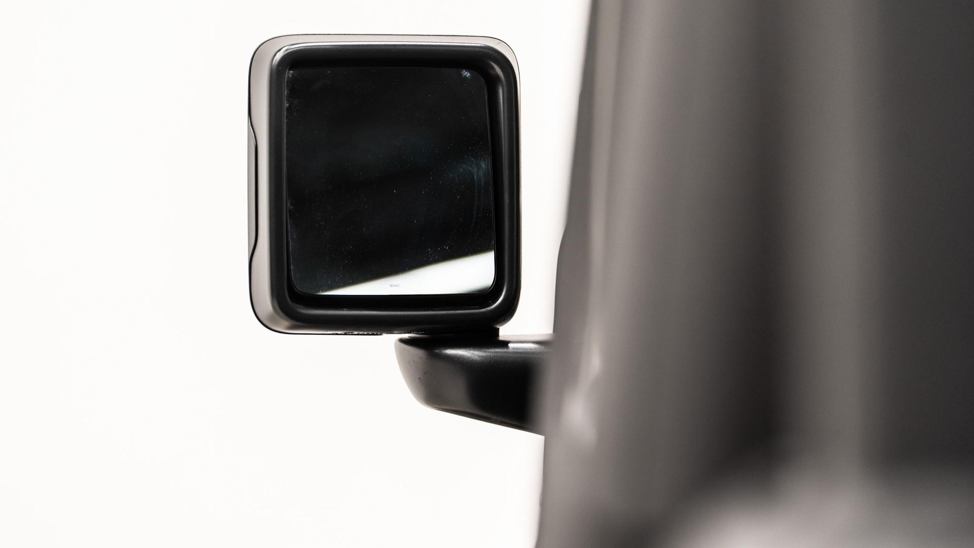 2026 JEEP GLADIATOR in Black, photo 43 of 55