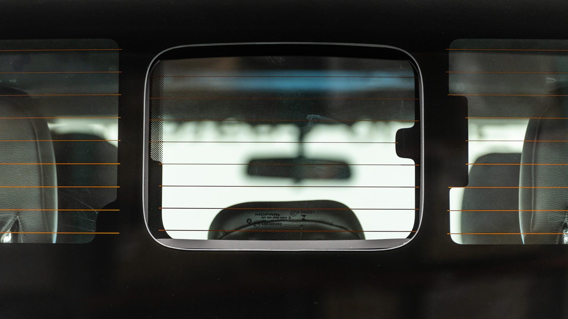 2026 JEEP GLADIATOR in Black, photo 44 of 55