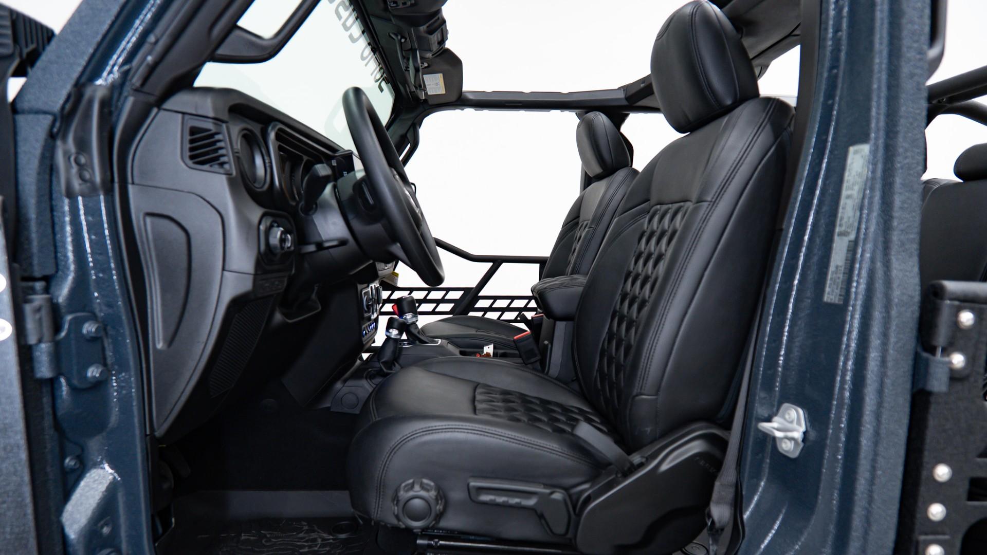 2026 JEEP GLADIATOR in Gray, photo 21 of 50