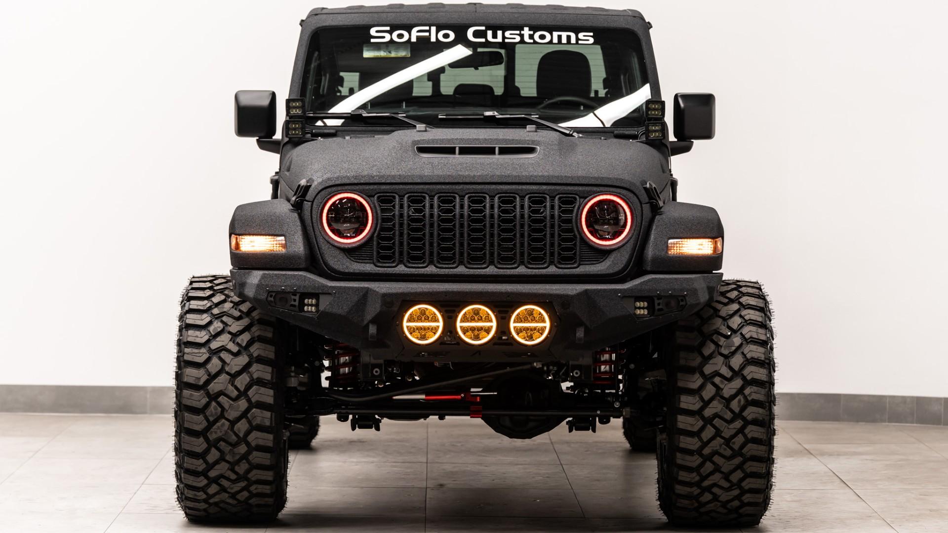 2026 JEEP GLADIATOR in Gray, photo 4 of 50
