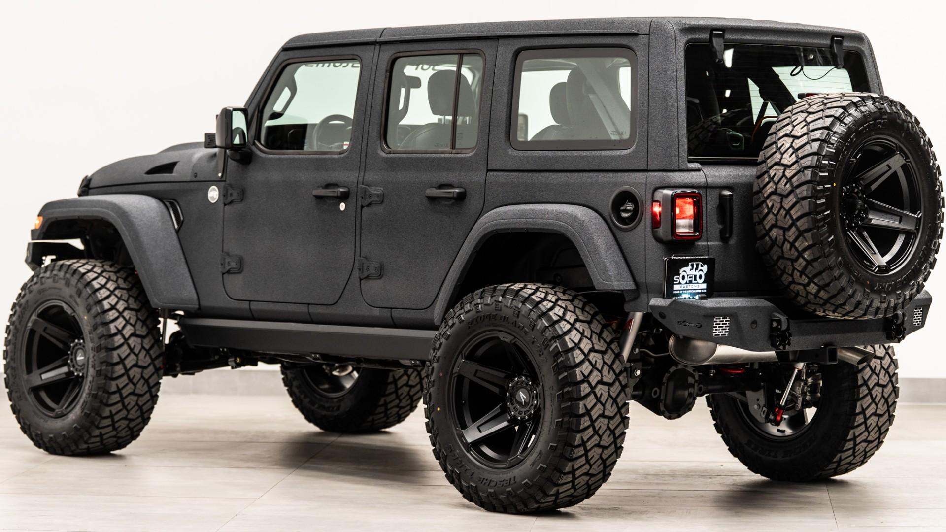 2026 JEEP WRANGLER in Gray, photo 10 of 48