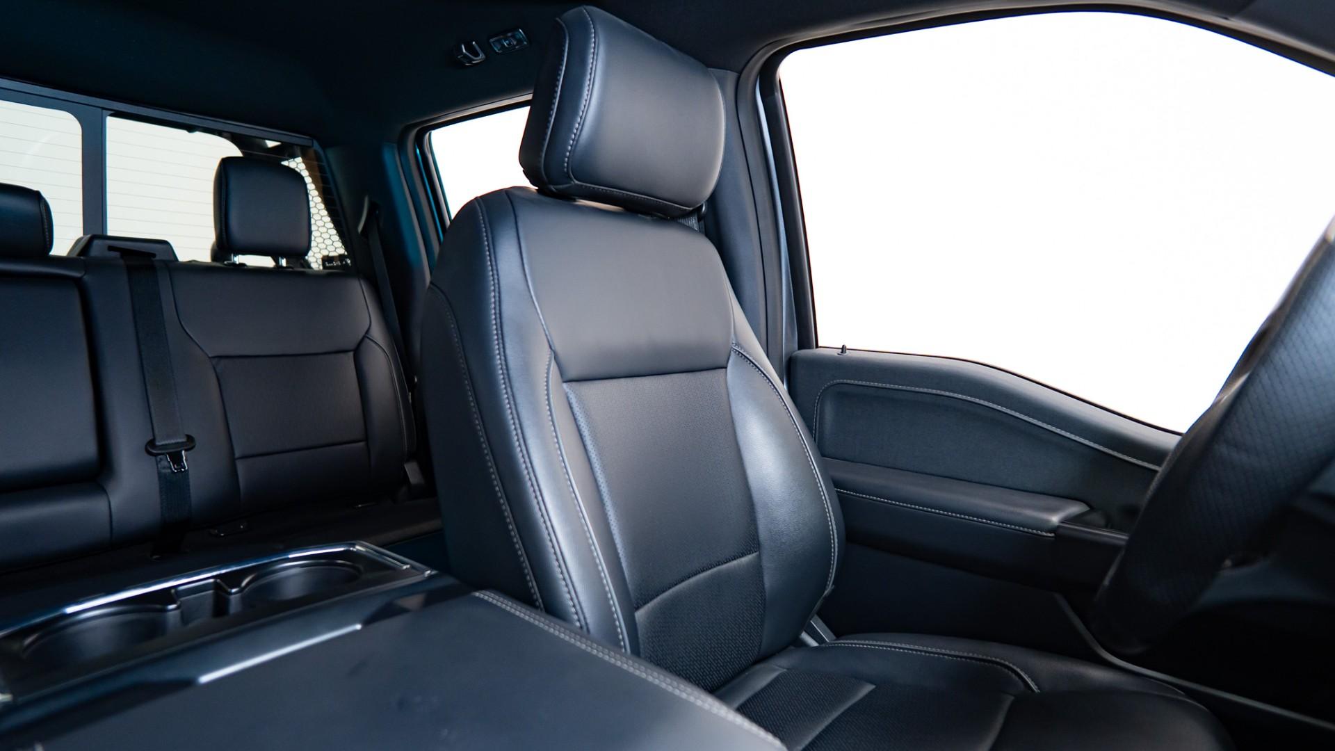 2025 FORD F-150 4X4 LARIAT in Gray, photo 35 of 52