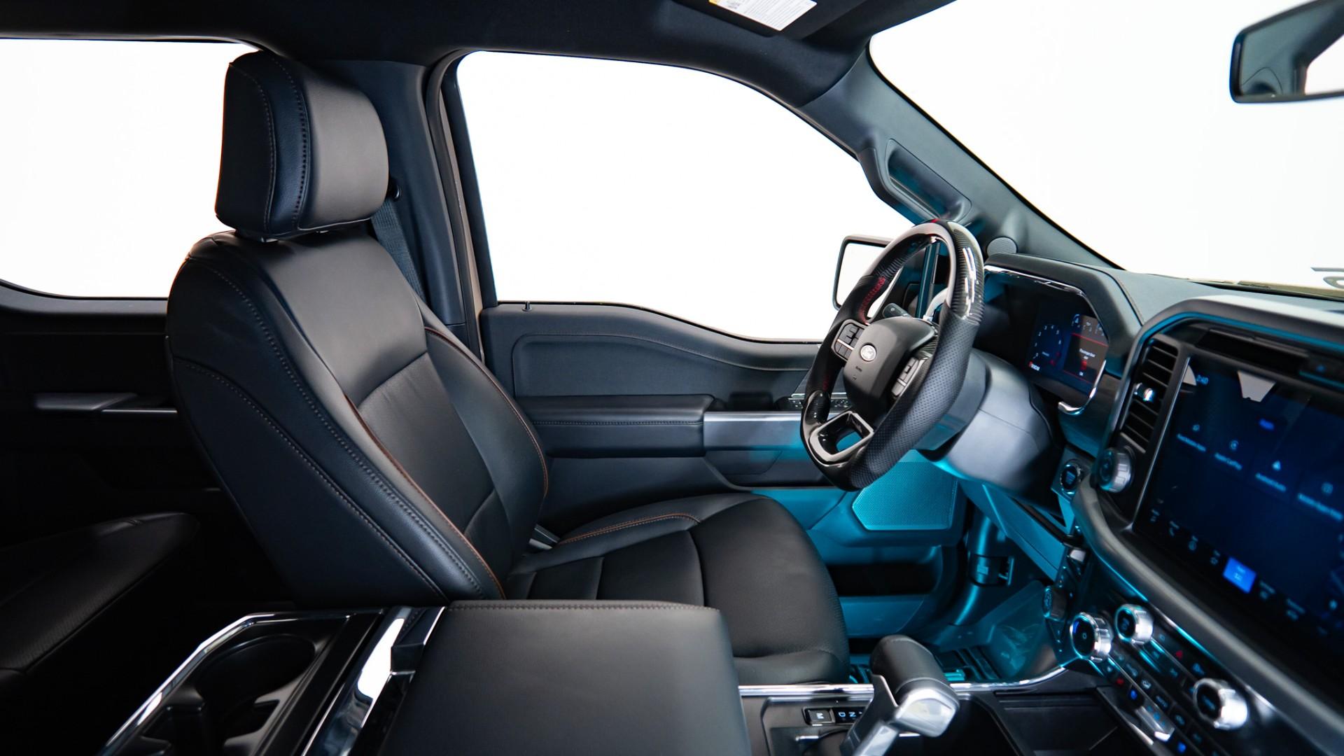 2025 FORD F-150 LARIAT in Tan, photo 34 of 51