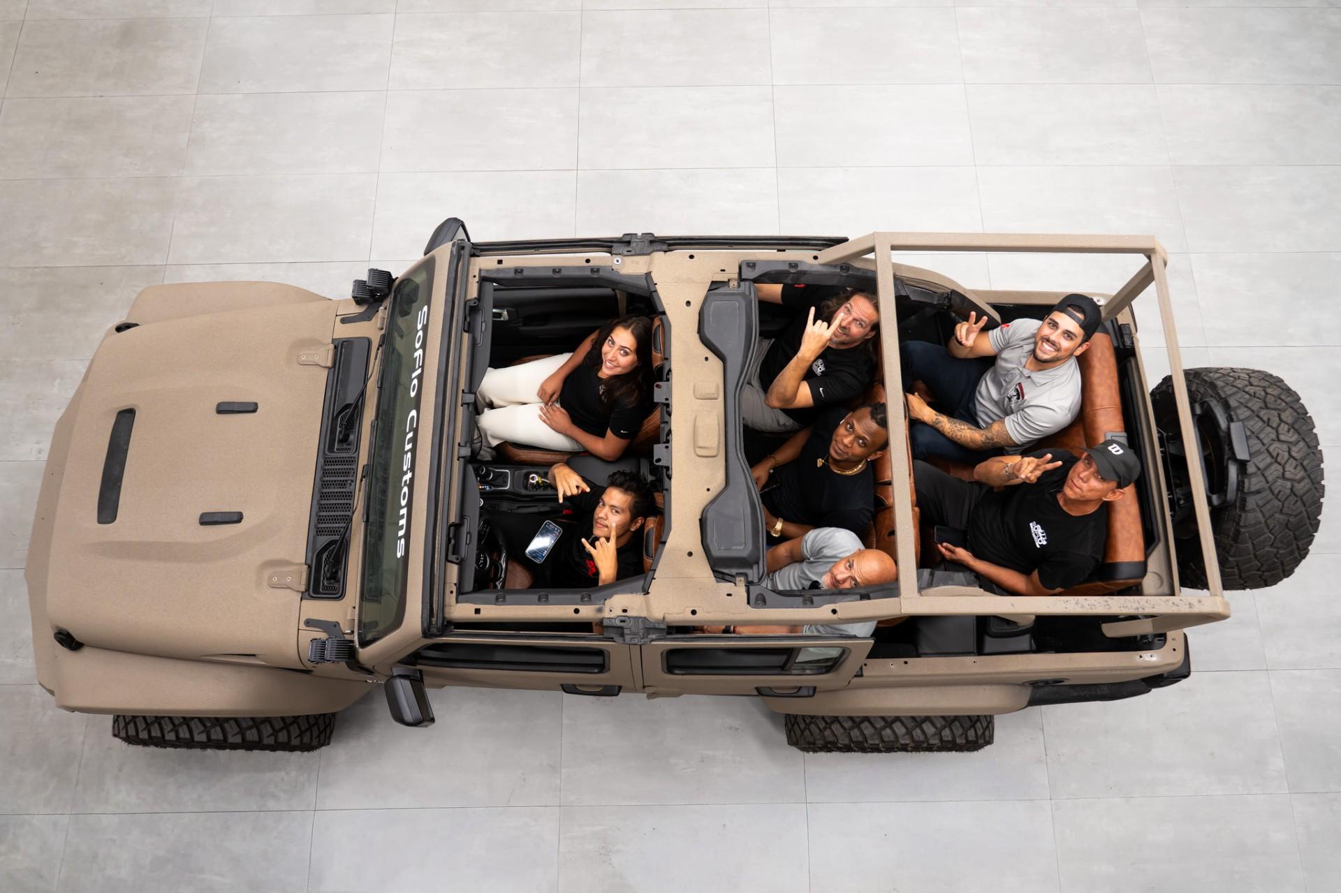 2026 JEEP WRANGLER 4X4 in Tan, photo 2 of 5