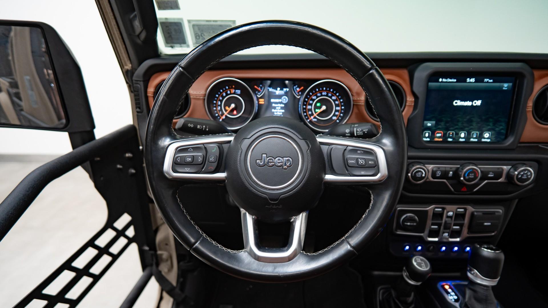 2020 JEEP GLADIATOR in Tan, photo 21 of 51