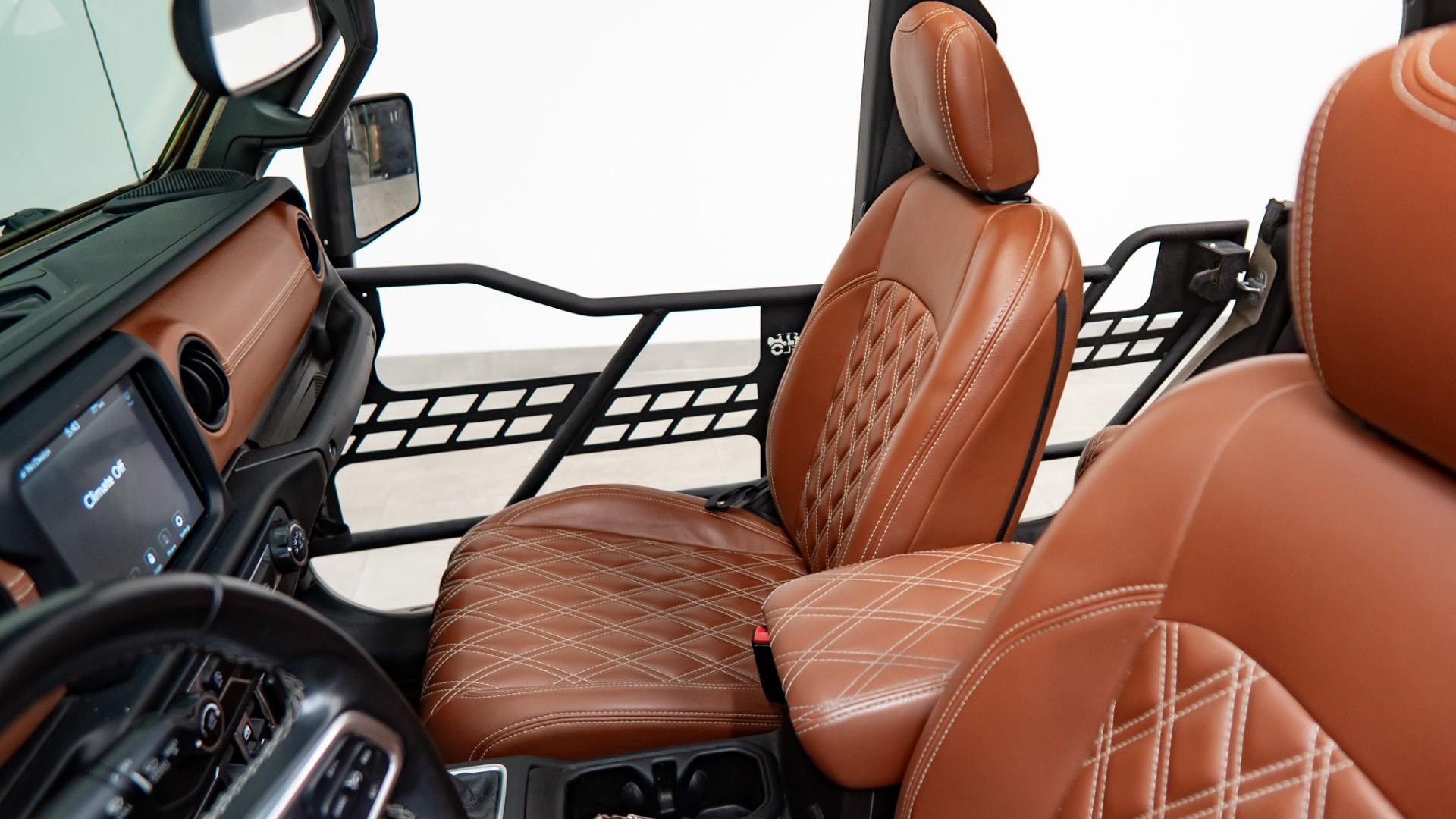 2020 JEEP GLADIATOR in Tan, photo 23 of 51