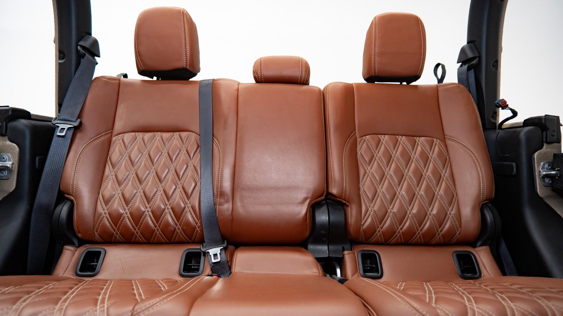 2020 JEEP GLADIATOR in Tan, photo 25 of 51
