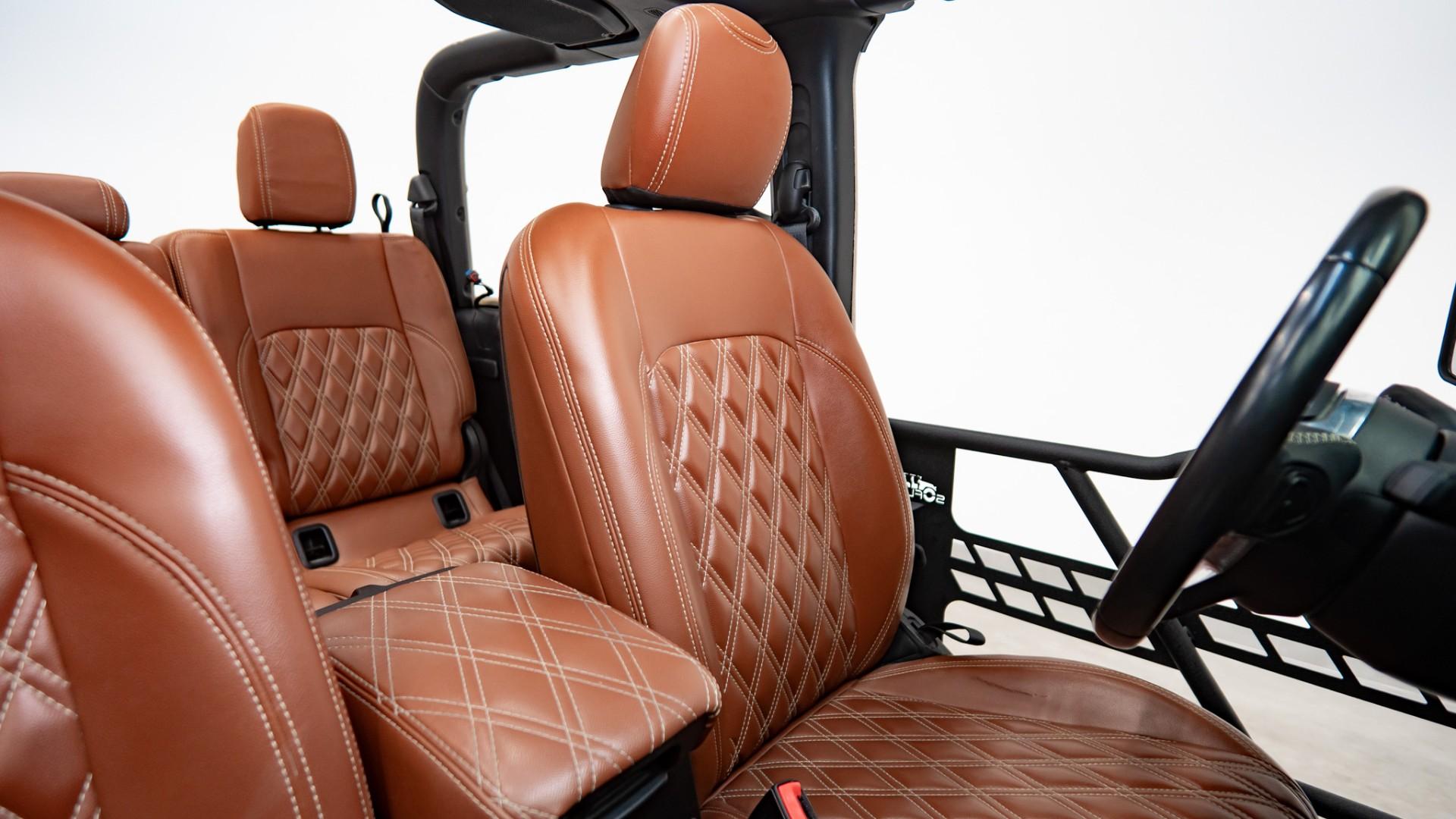 2020 JEEP GLADIATOR in Tan, photo 27 of 51