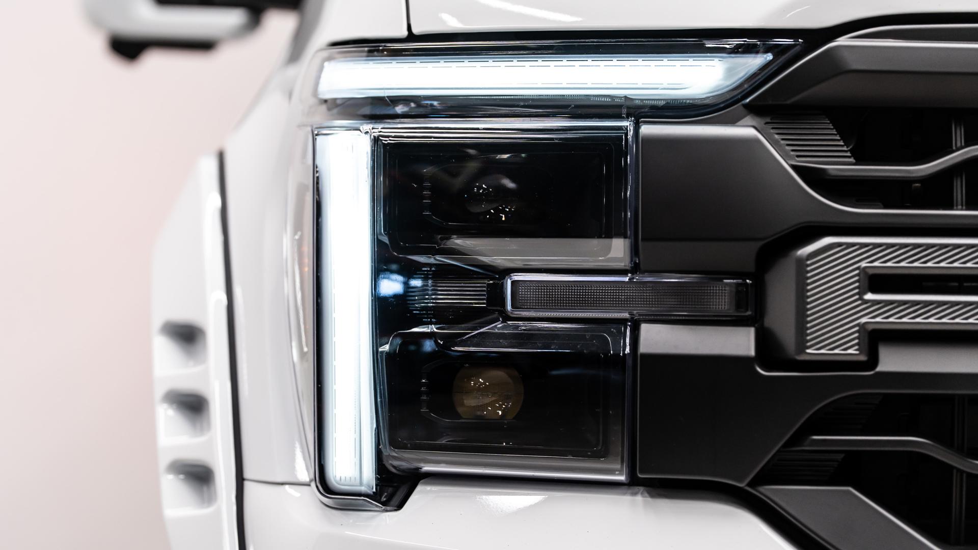 2025 FORD F-150 LARIAT in White, photo 16 of 48