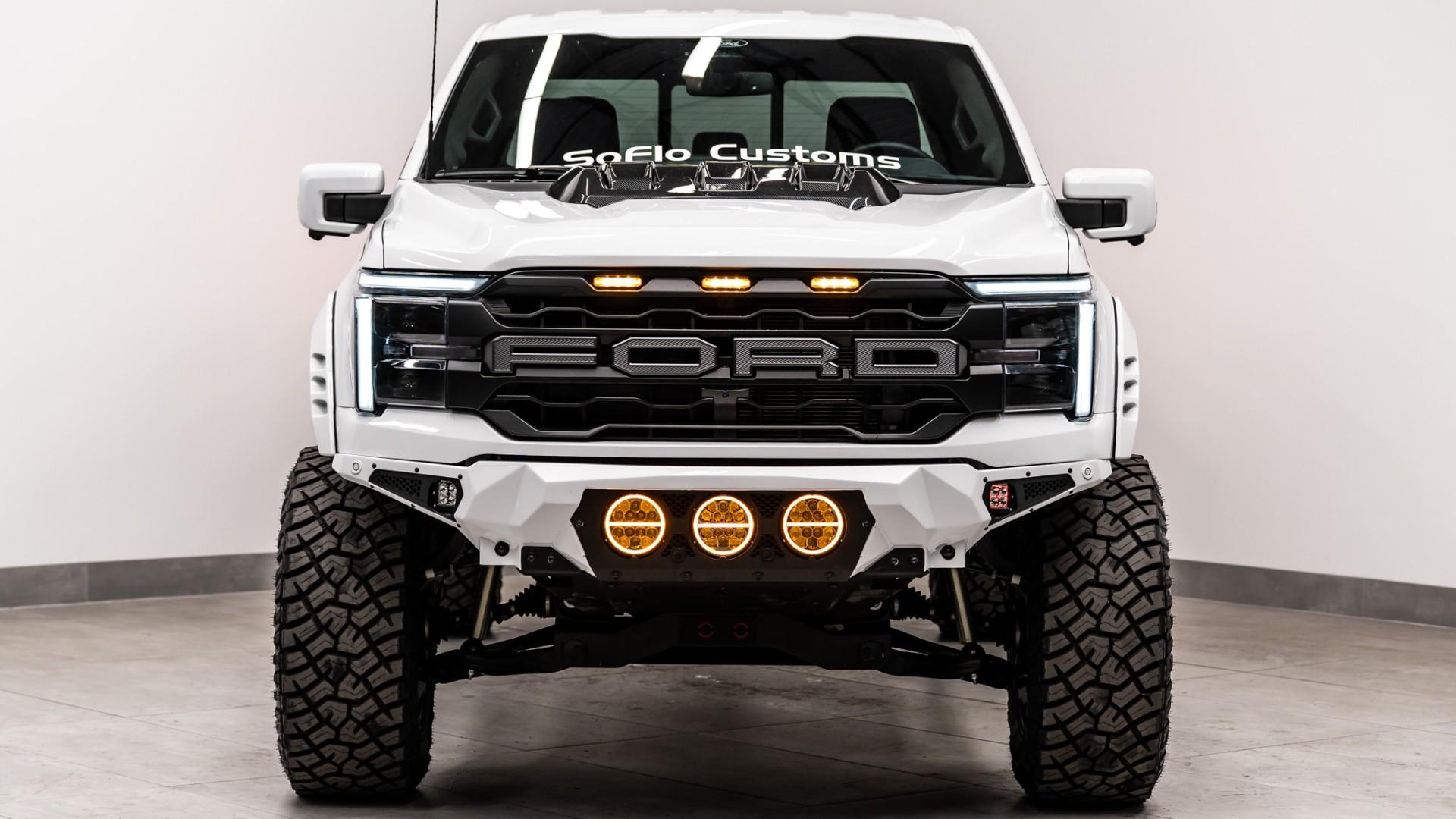 2025 FORD F-150 LARIAT in White, photo 4 of 48