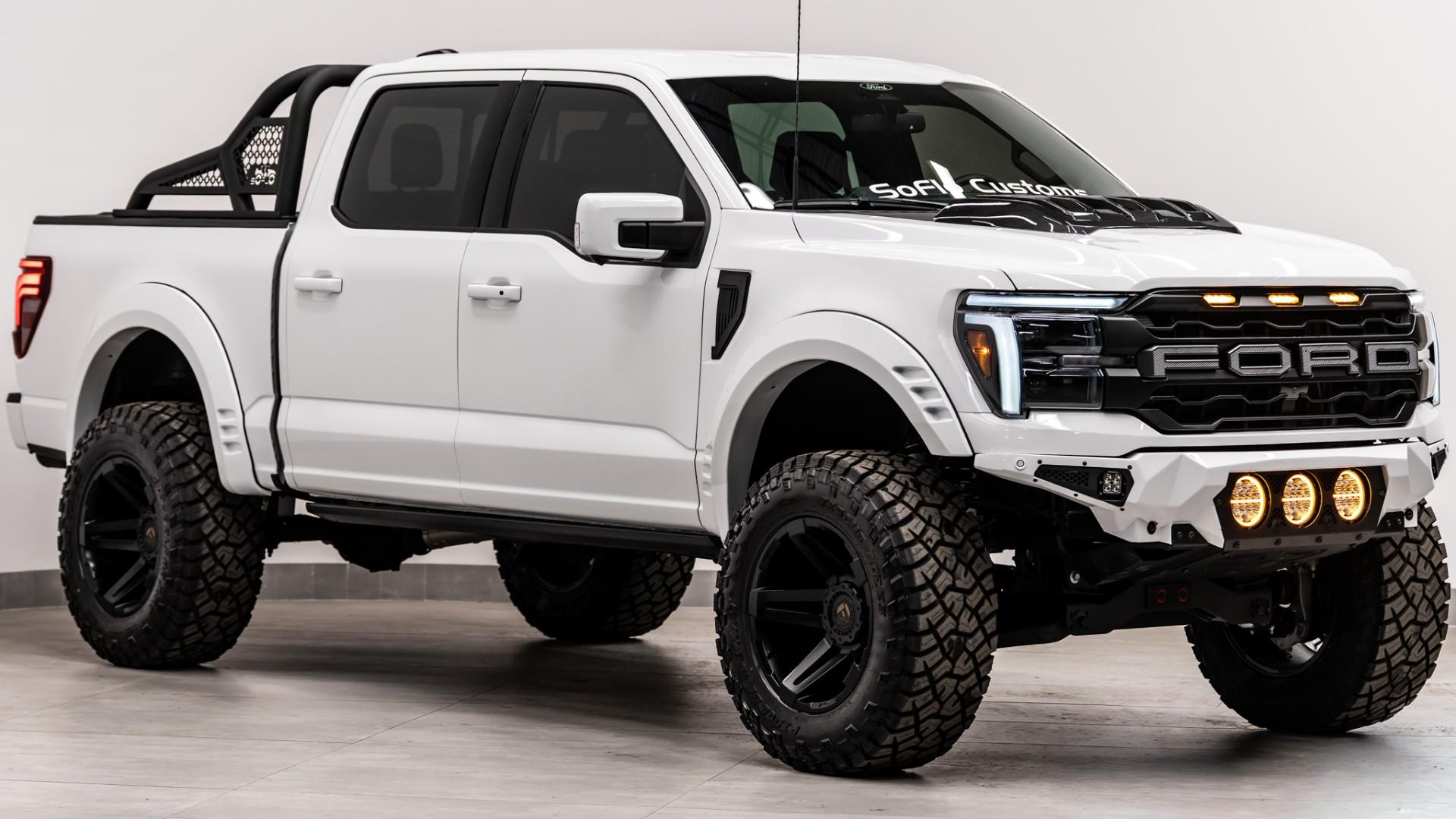2025 FORD F-150 LARIAT in White, photo 6 of 48