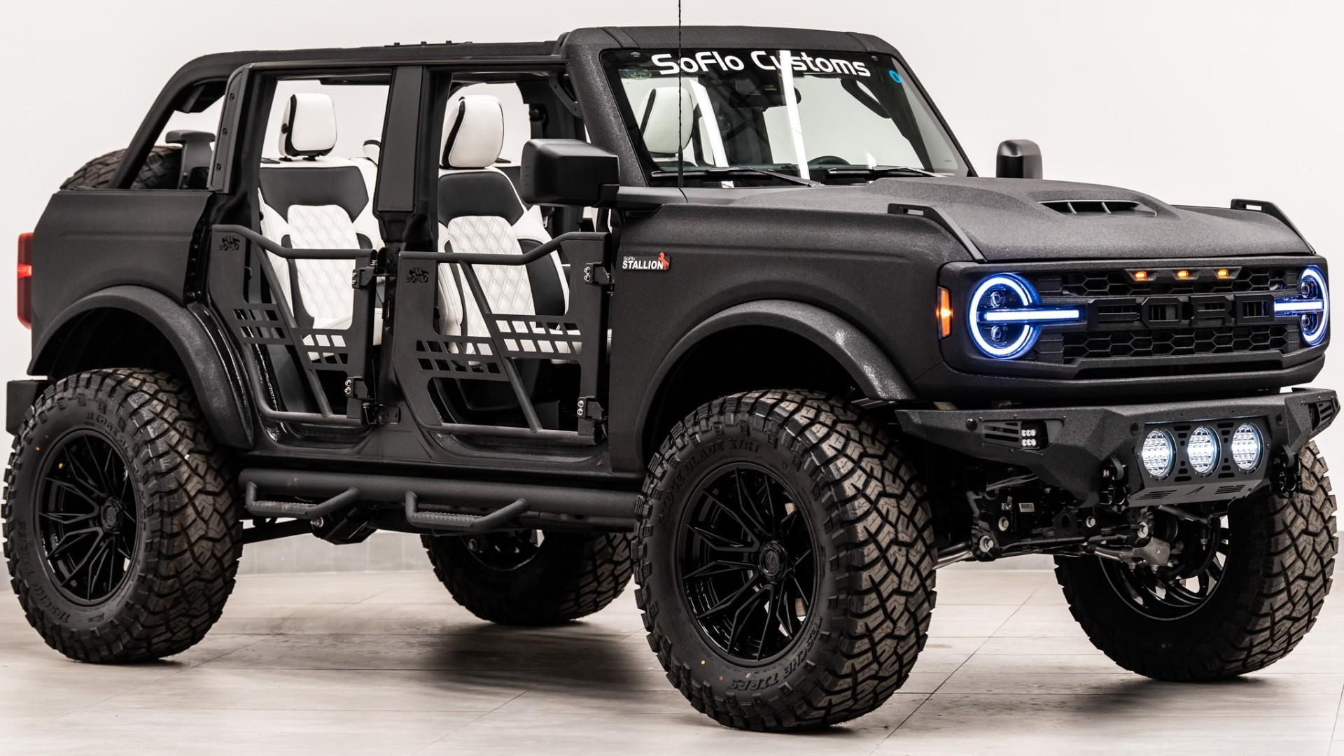 2026 FORD BRONCO in Black, photo 16 of 50