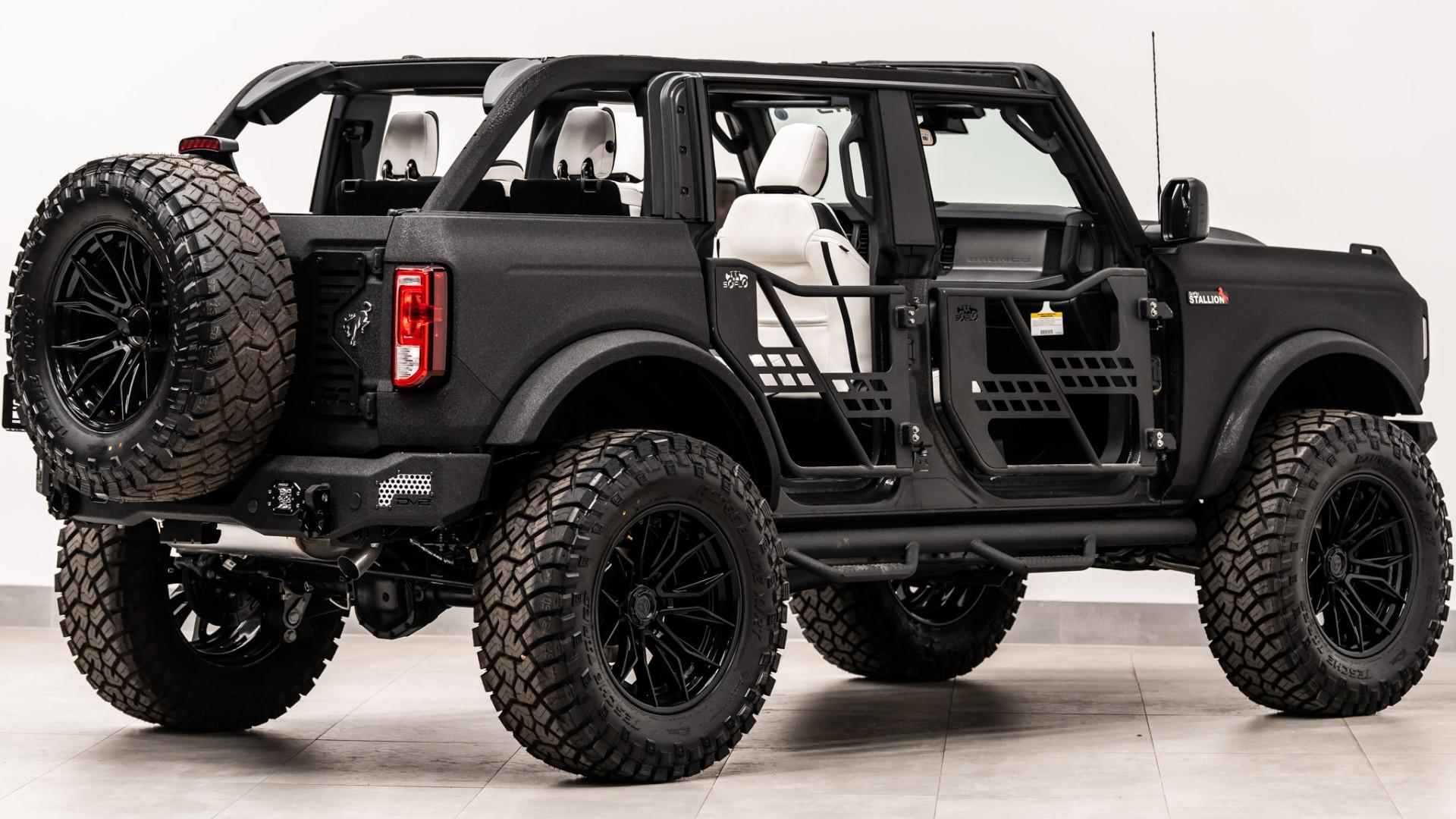 2026 FORD BRONCO in Black, photo 15 of 50