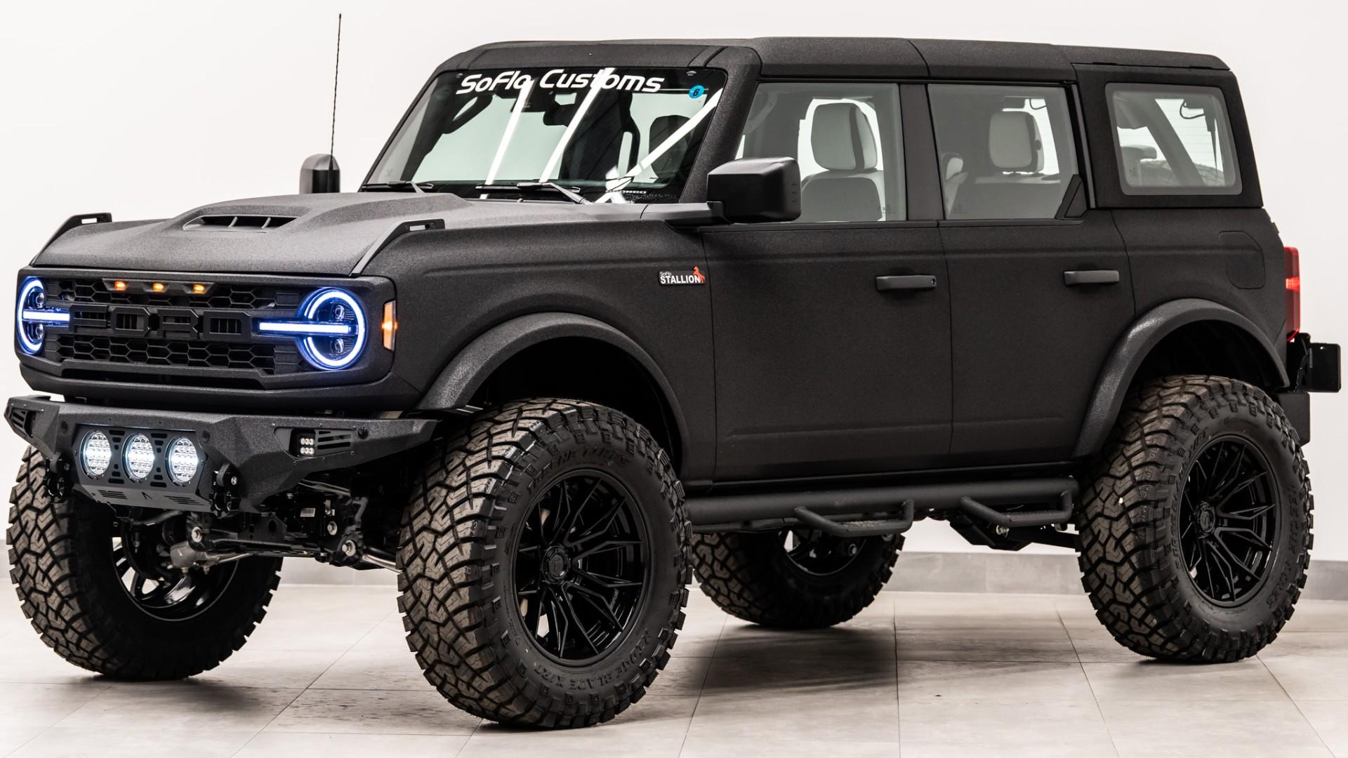 2026 FORD BRONCO in Black, photo 13 of 50