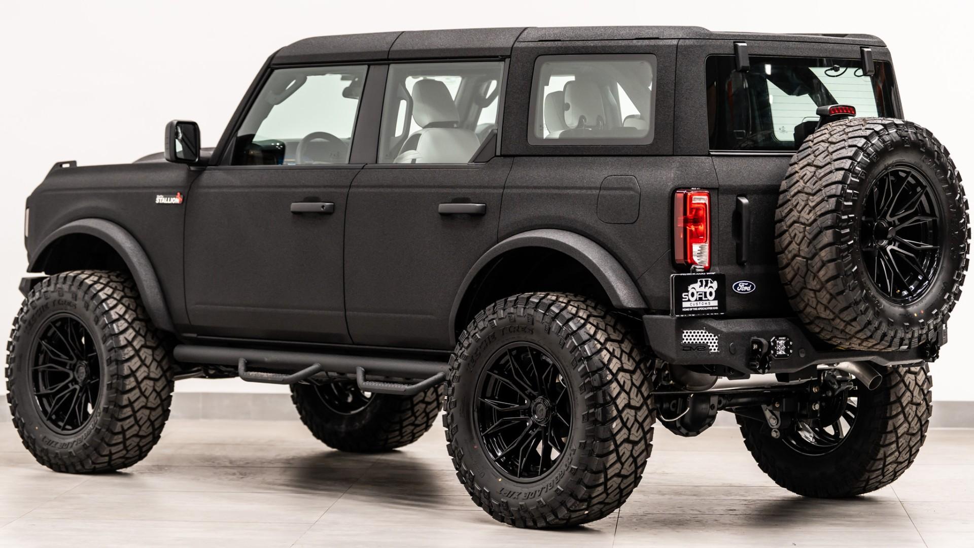 2026 FORD BRONCO in Black, photo 11 of 50