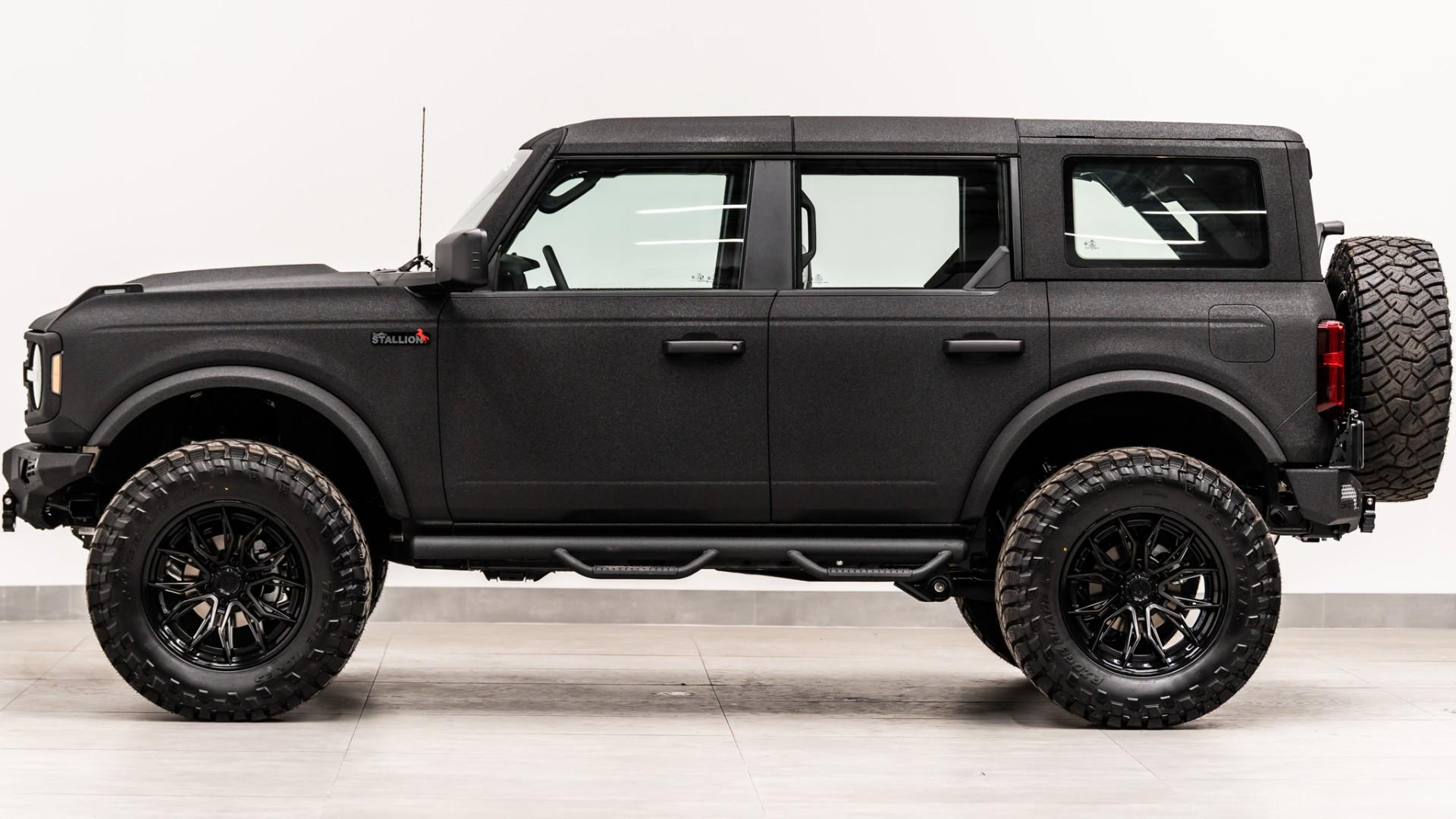 2026 FORD BRONCO in Black, photo 12 of 50