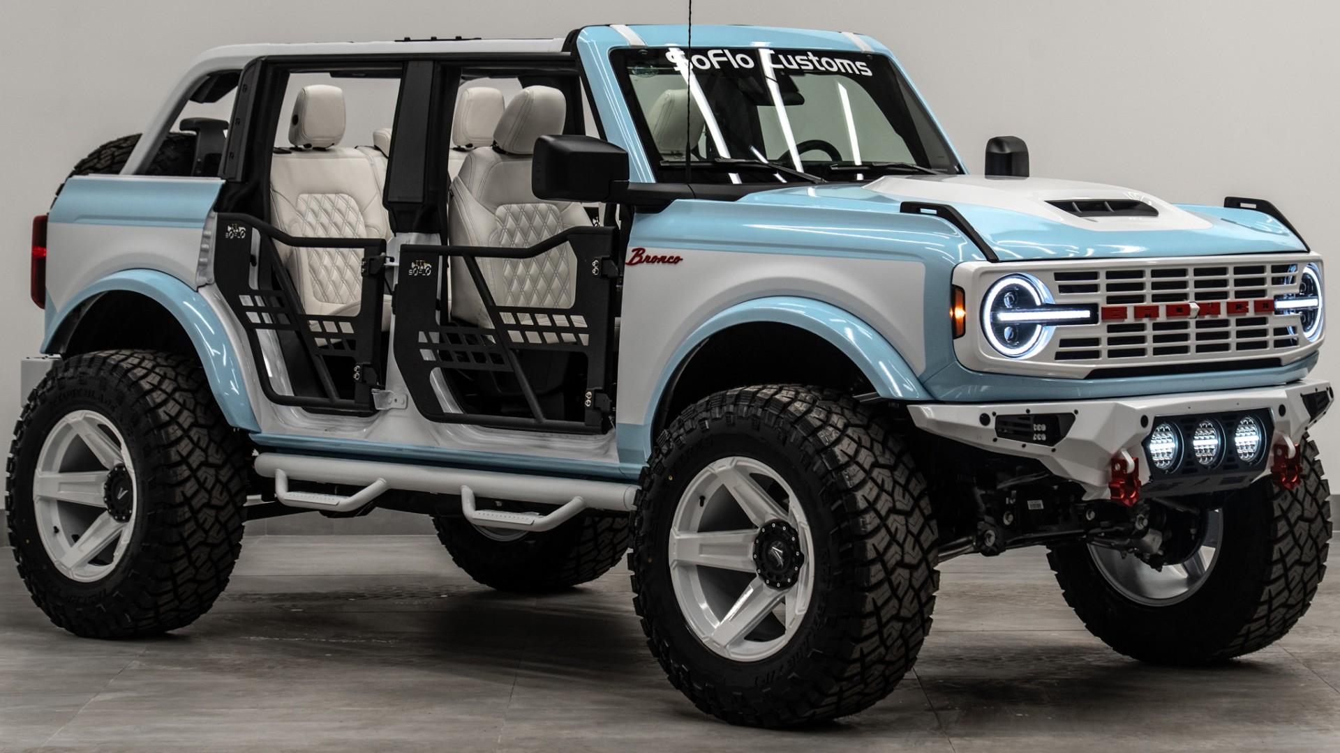 2026 FORD BRONCO in Blue, photo 28 of 54