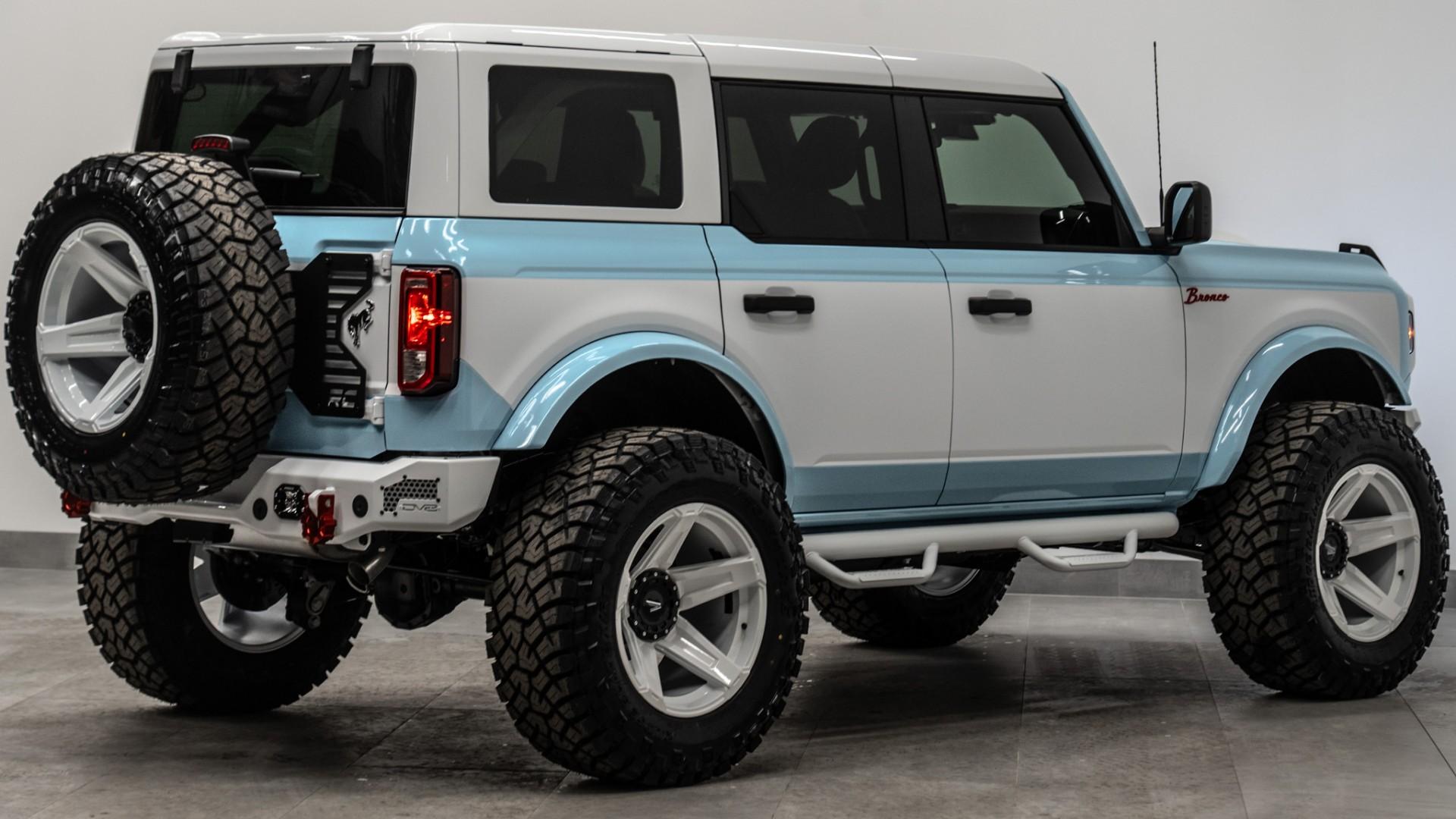 2026 FORD BRONCO in Blue, photo 7 of 54