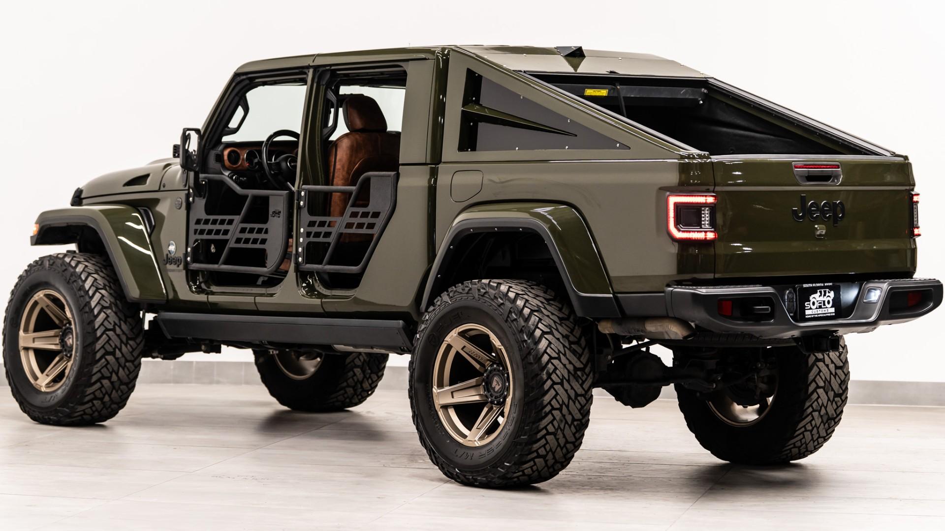 2022 JEEP GLADIATOR in Green, photo 13 of 60