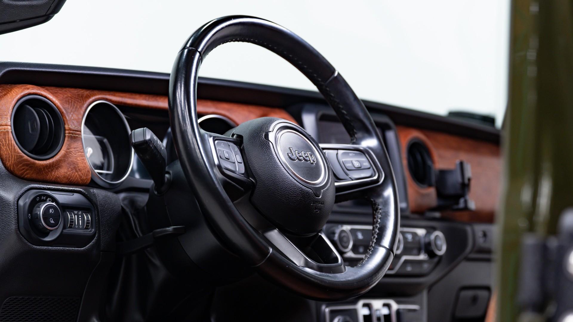2022 JEEP GLADIATOR in Green, photo 35 of 60