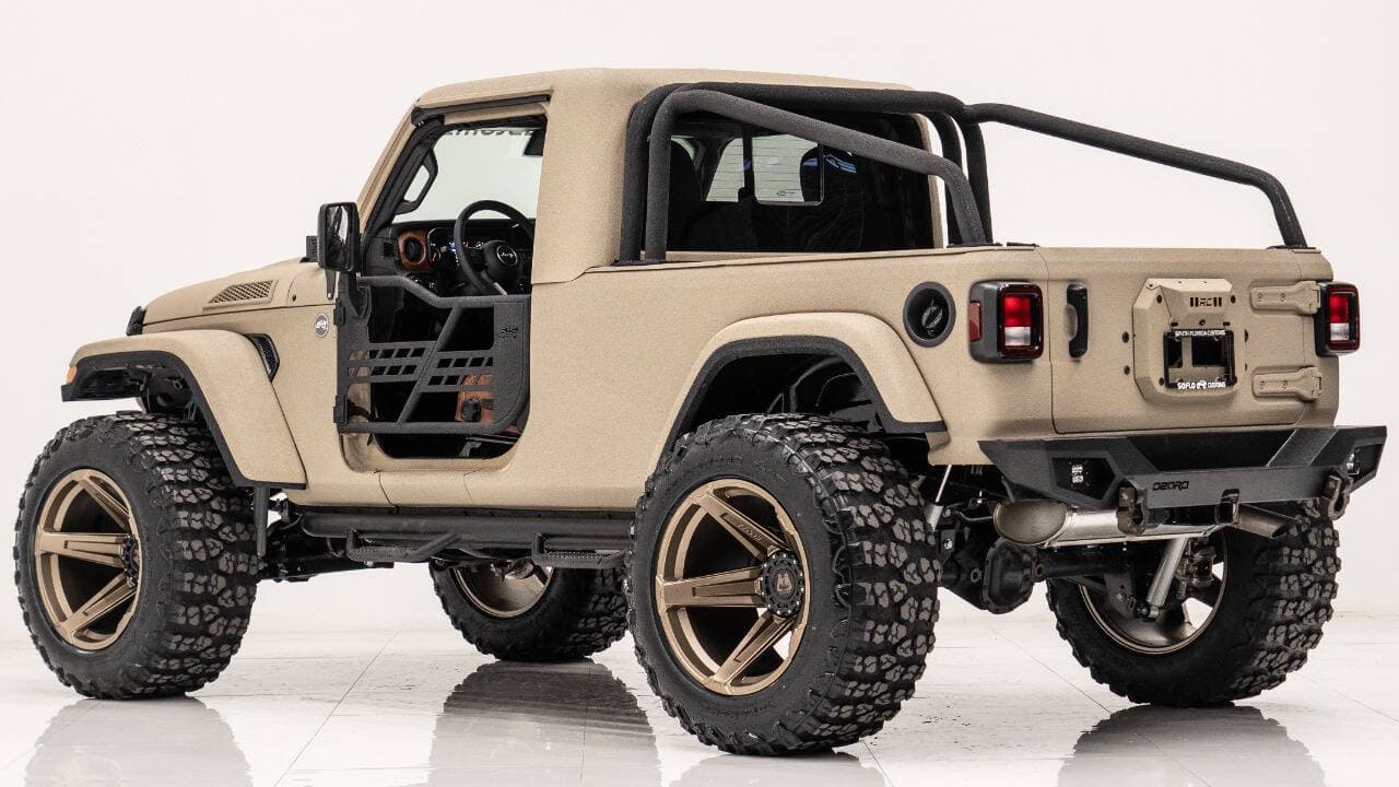2024 JEEP WRANGLER in Tan, photo 21 of 26