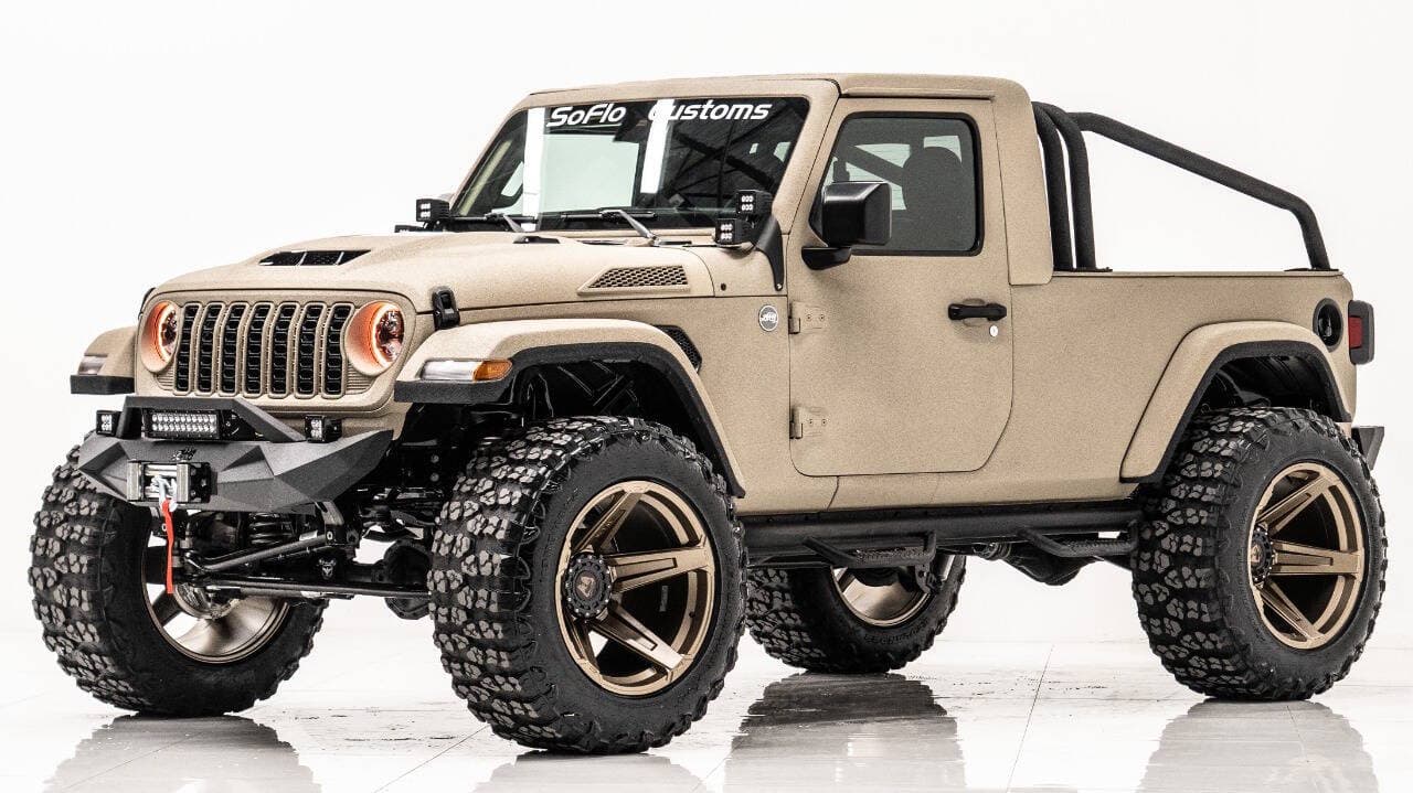 2024 JEEP WRANGLER in Tan, photo 11 of 26
