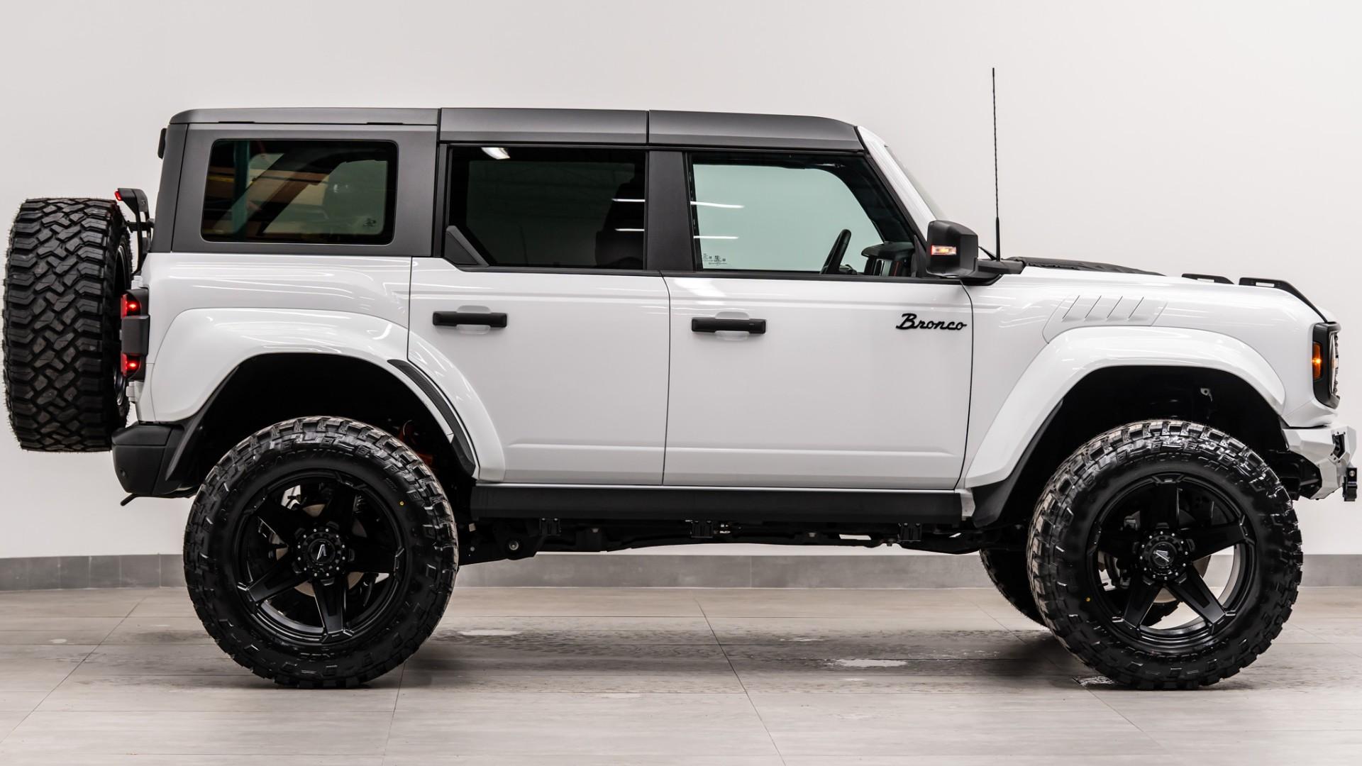 2024 FORD BRONCO RAPTOR in White, photo 7 of 60
